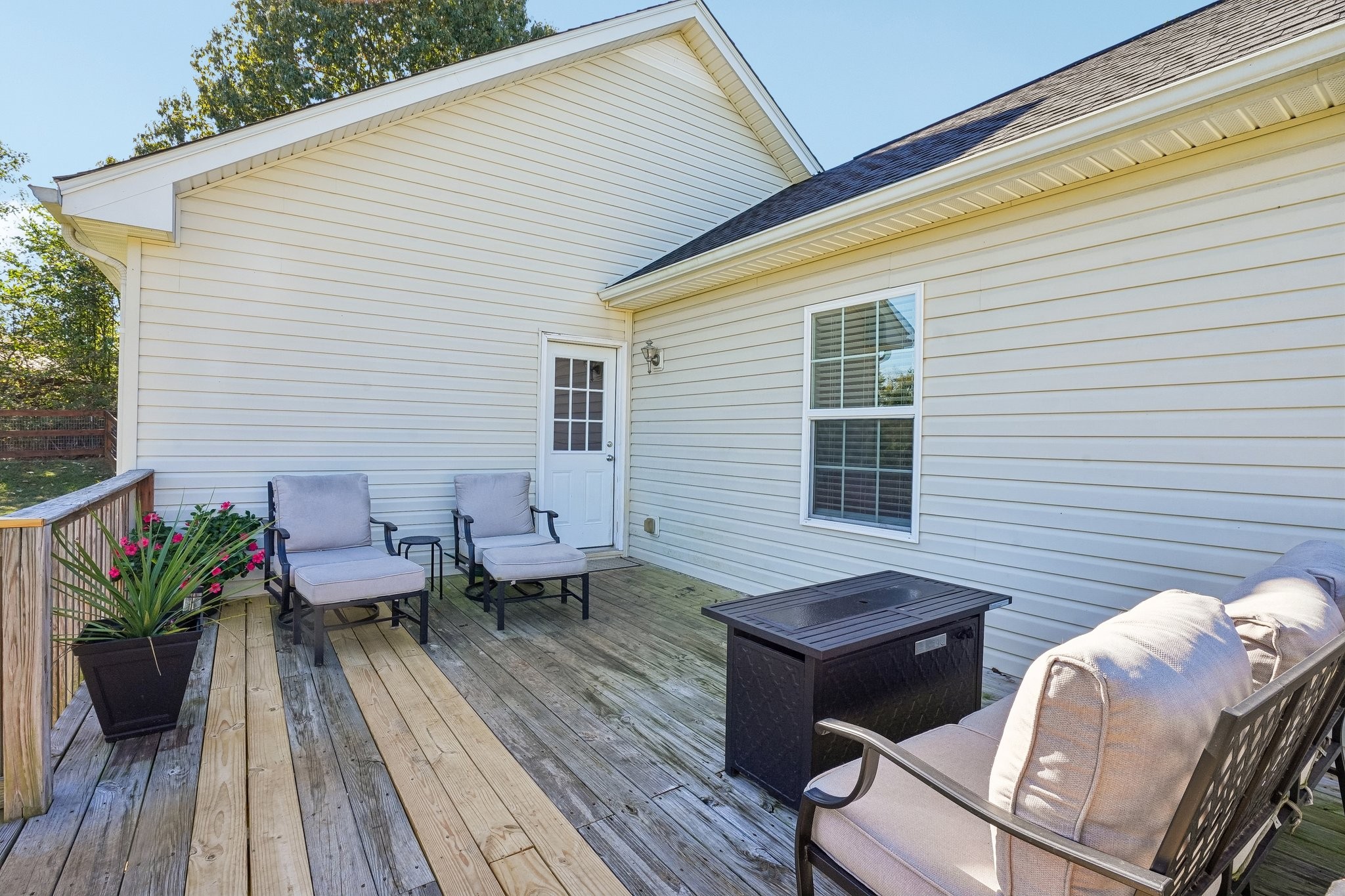 5730 Lakeview Rd Property Photo 41