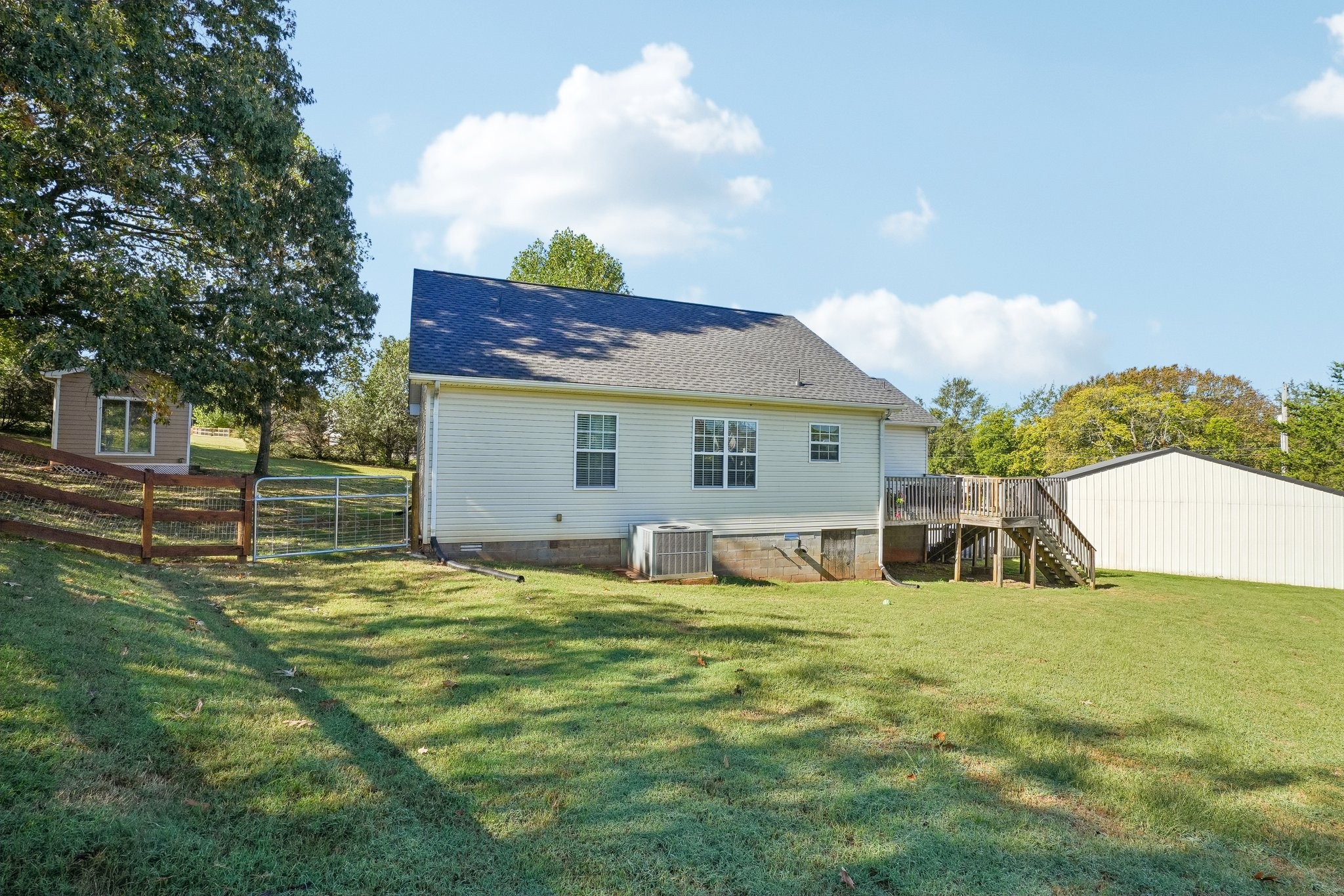 5730 Lakeview Rd Property Photo 45