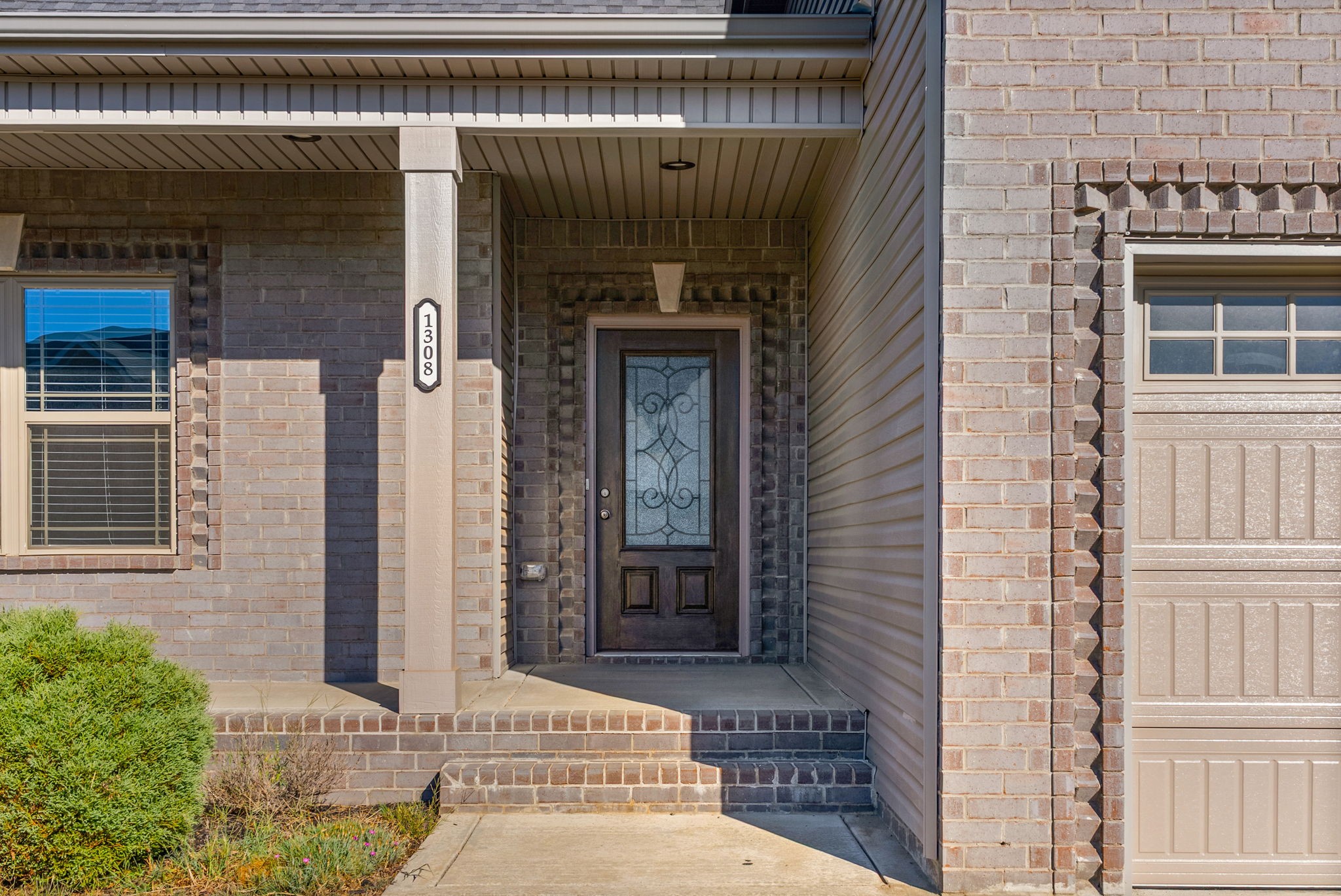 1308 Apple Blossom Rd Property Photo 2