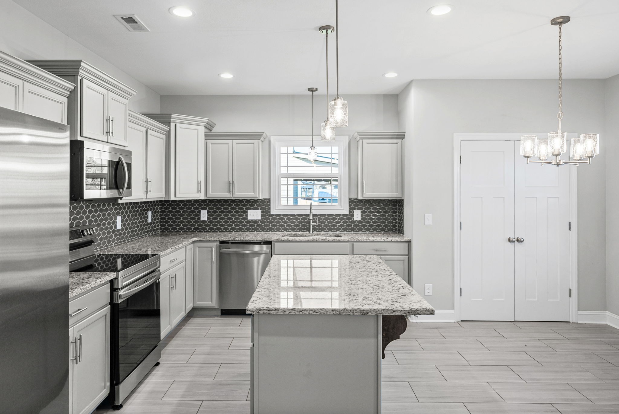 1308 Apple Blossom Rd Property Photo 13