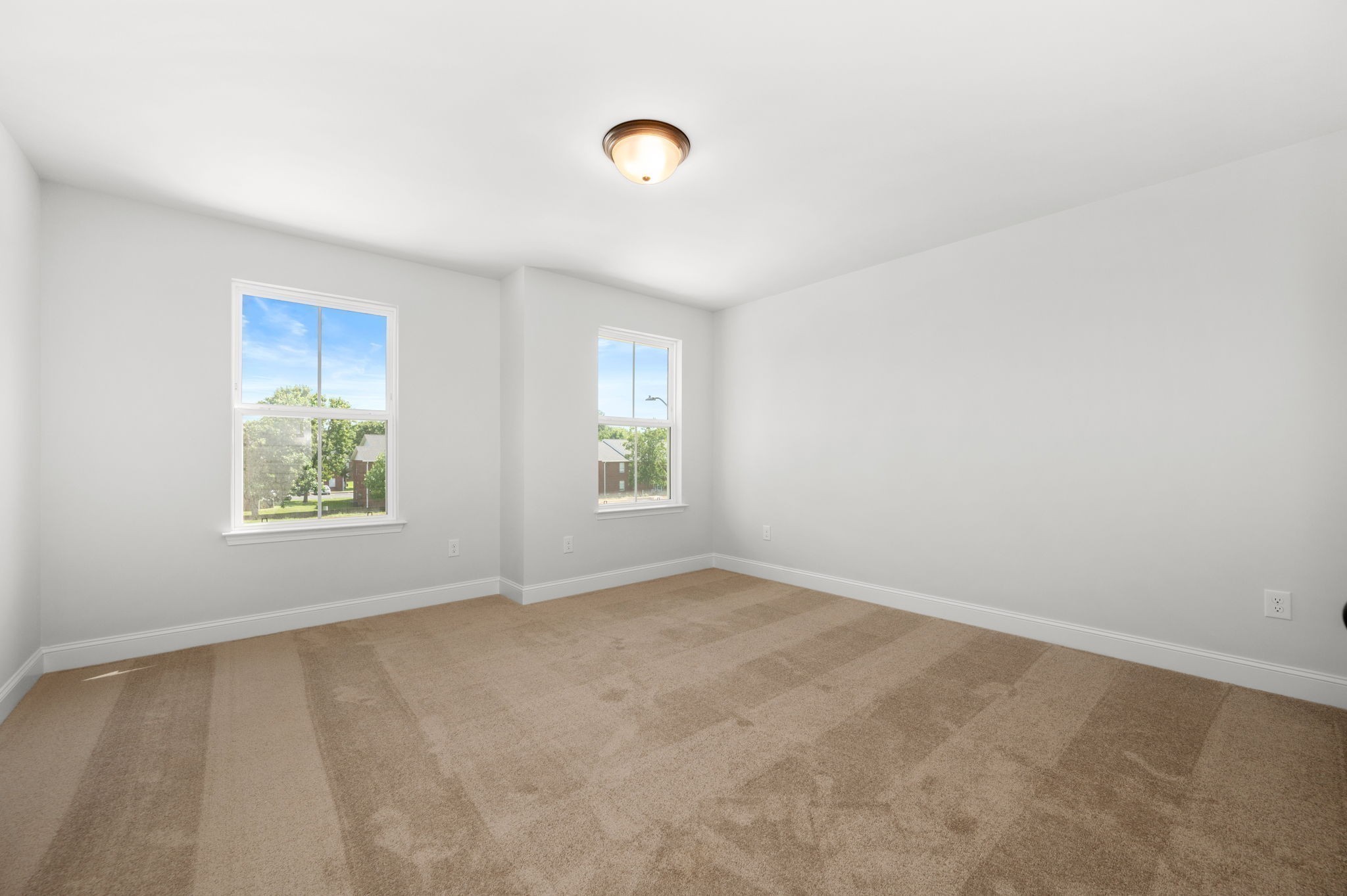 523 Rohan Drive Property Photo 16