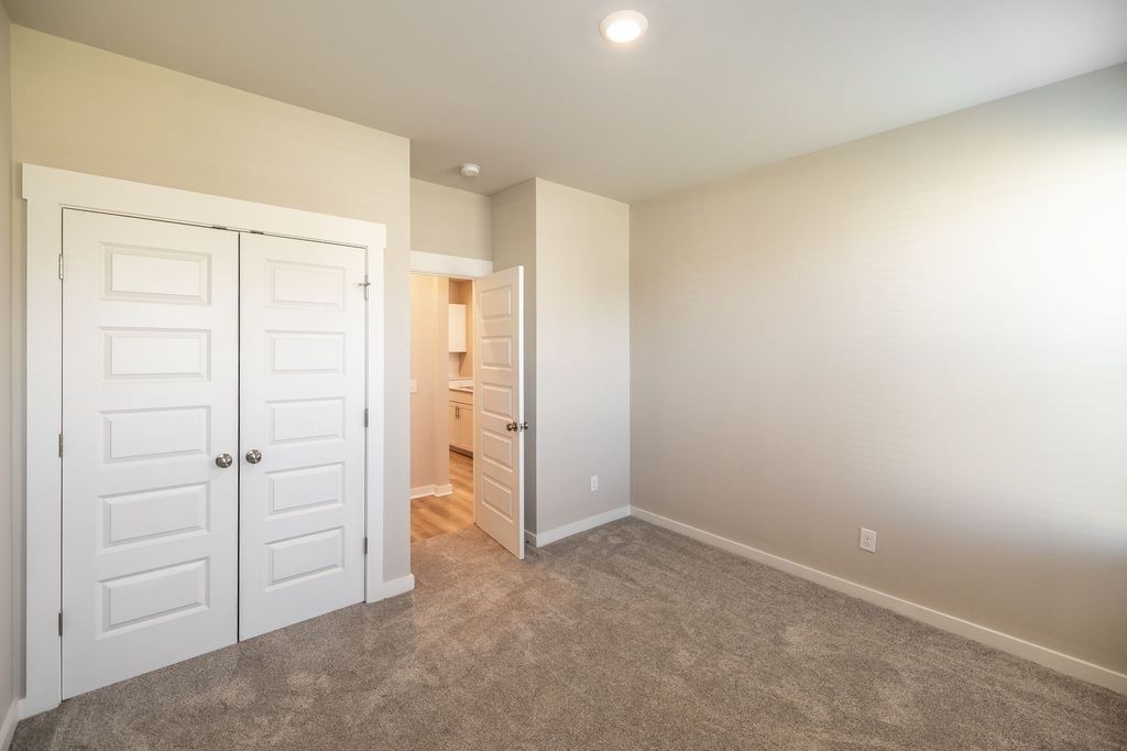 3107 Lamond Dr Property Photo 15