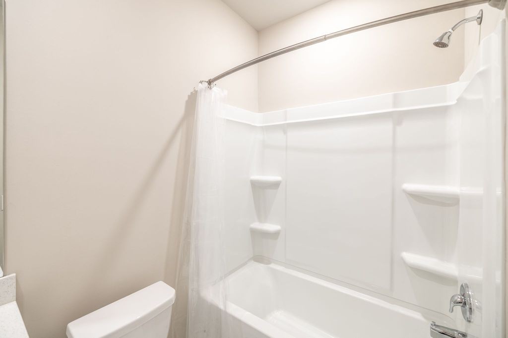 3107 Lamond Dr Property Photo 16