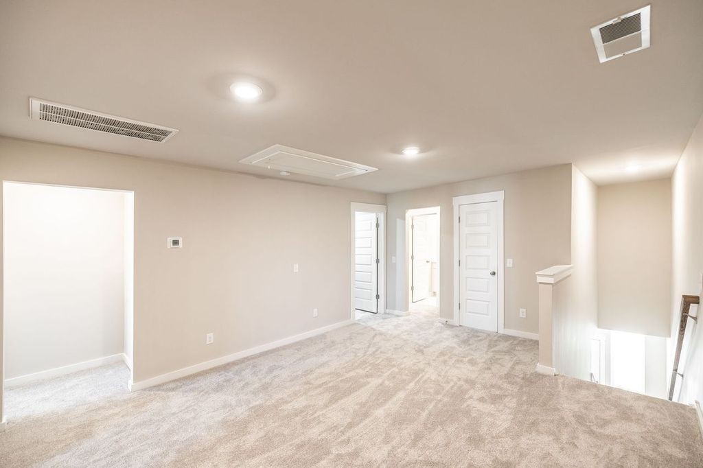 3107 Lamond Dr Property Photo 17