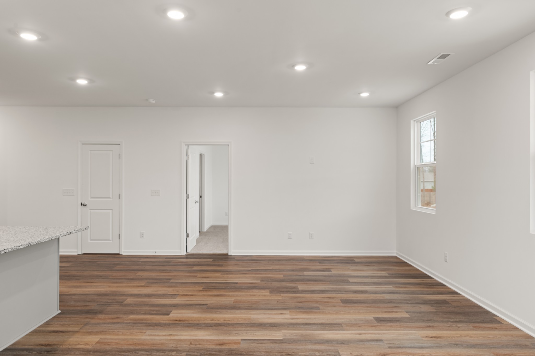 1638 Links Dr Property Photo 14