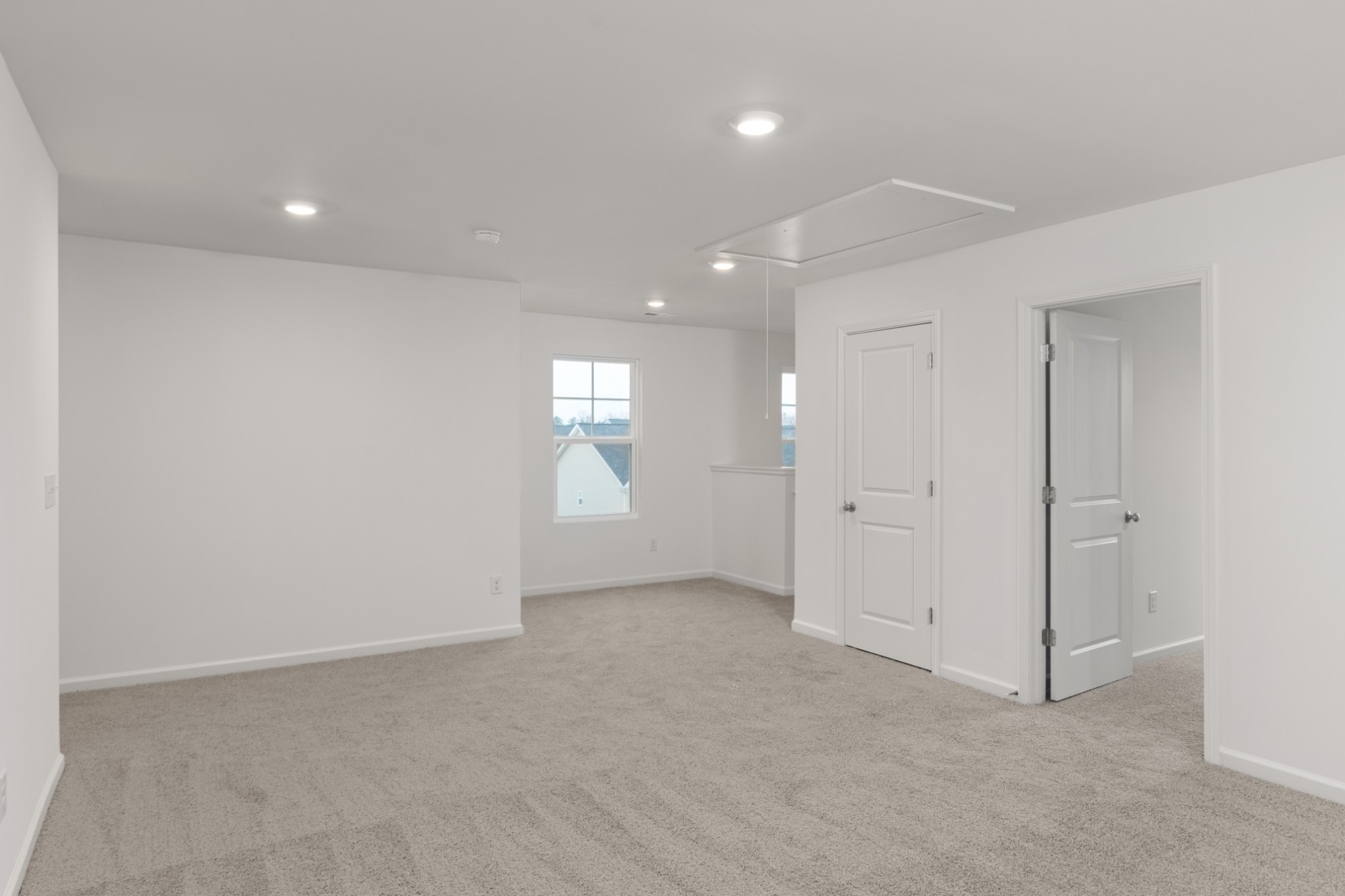 1638 Links Dr Property Photo 27