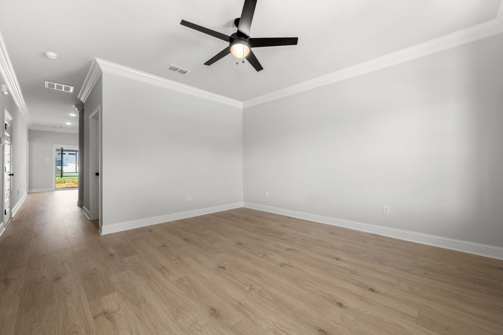 509 Rohan Drive Property Photo 3