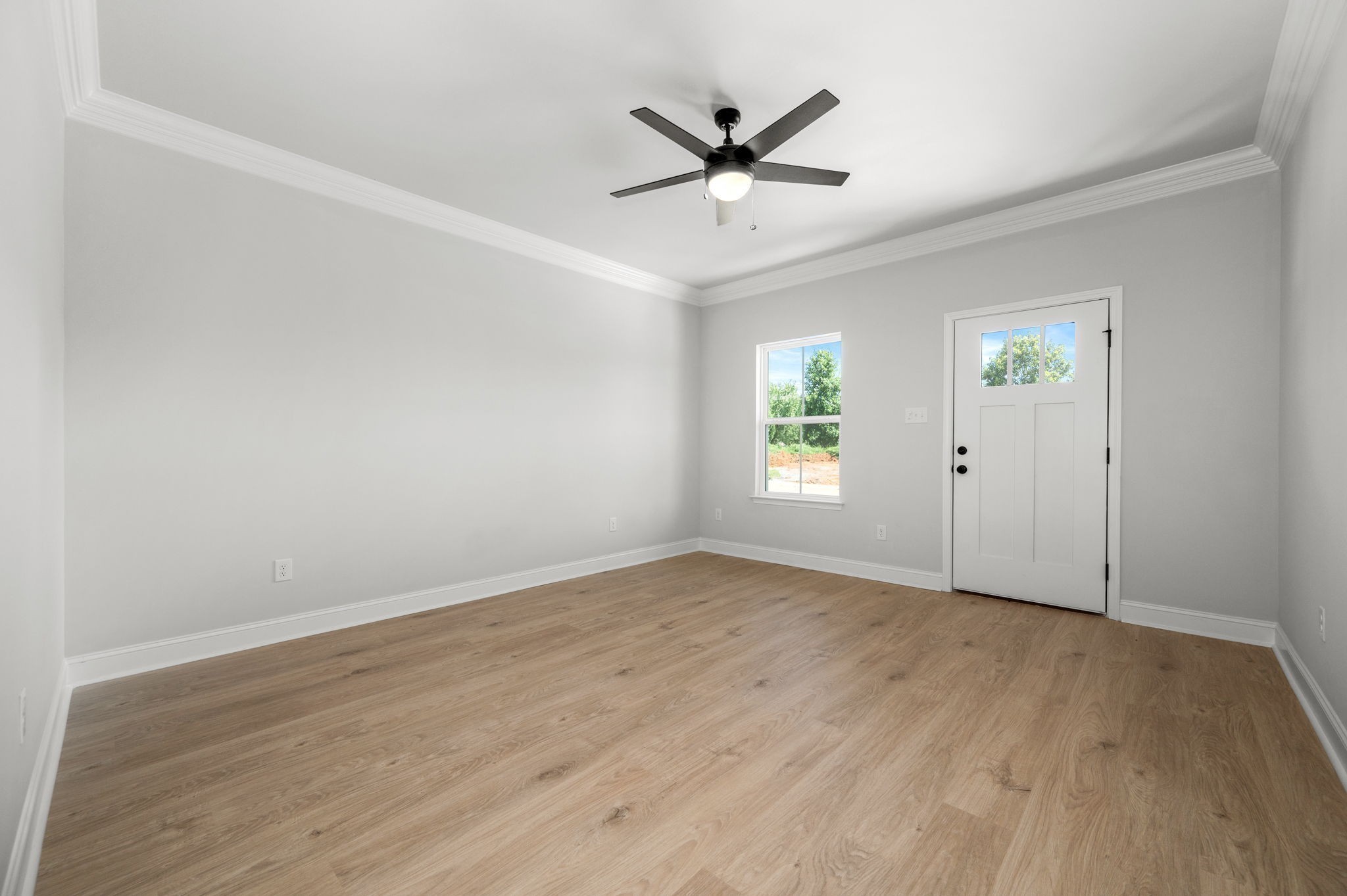 509 Rohan Drive Property Photo 5