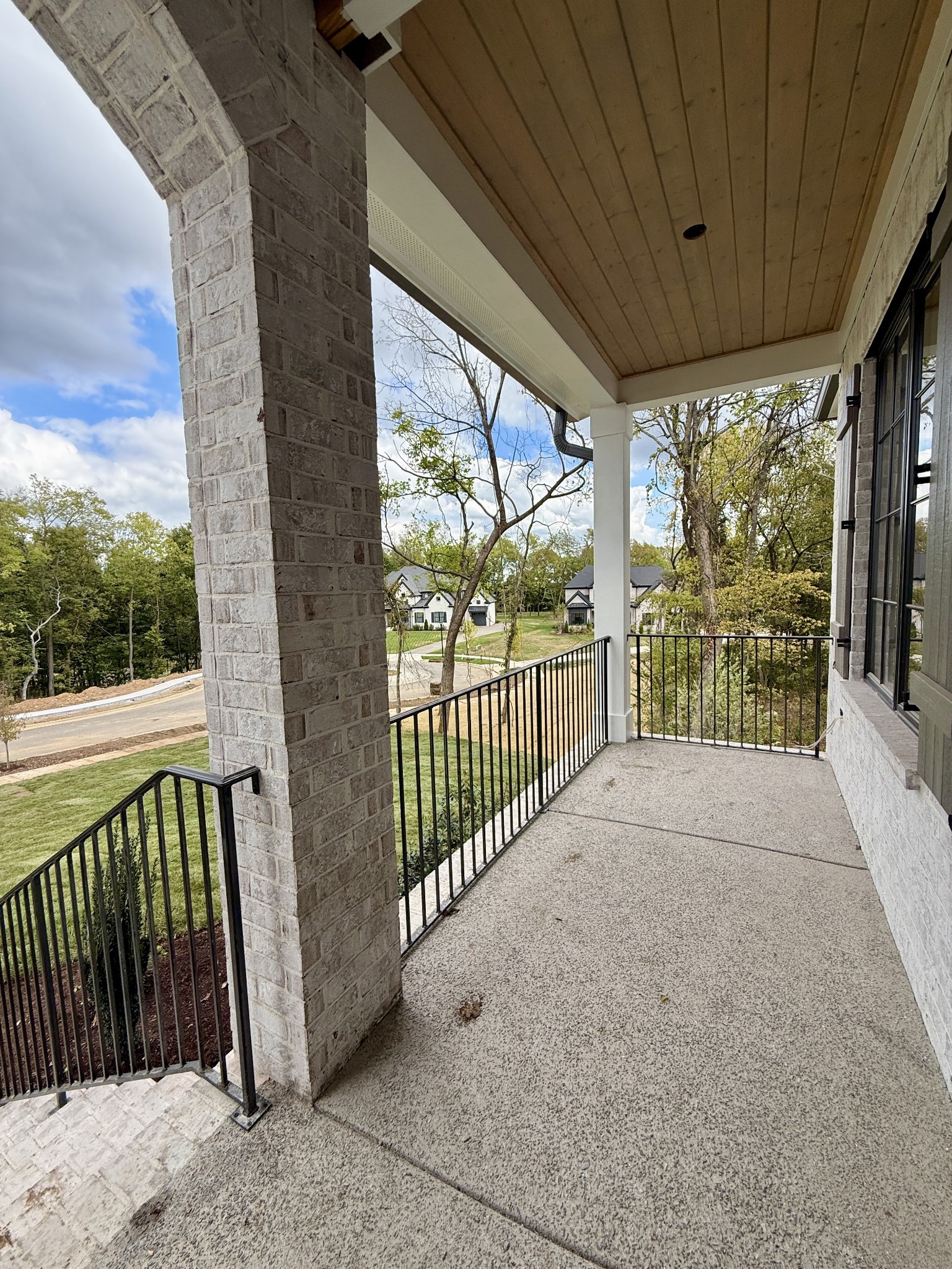 9906 Amarosa Court Property Photo 11
