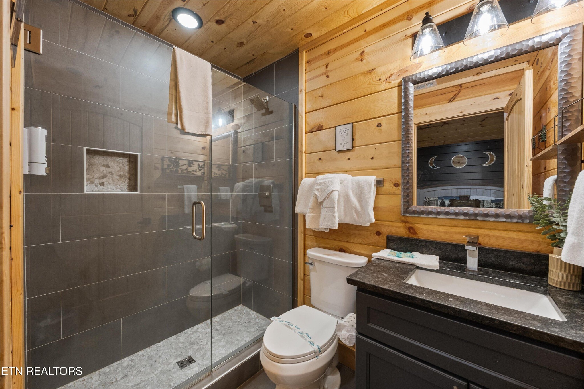 663 Lloyd Huskey Rd Property Photo 34