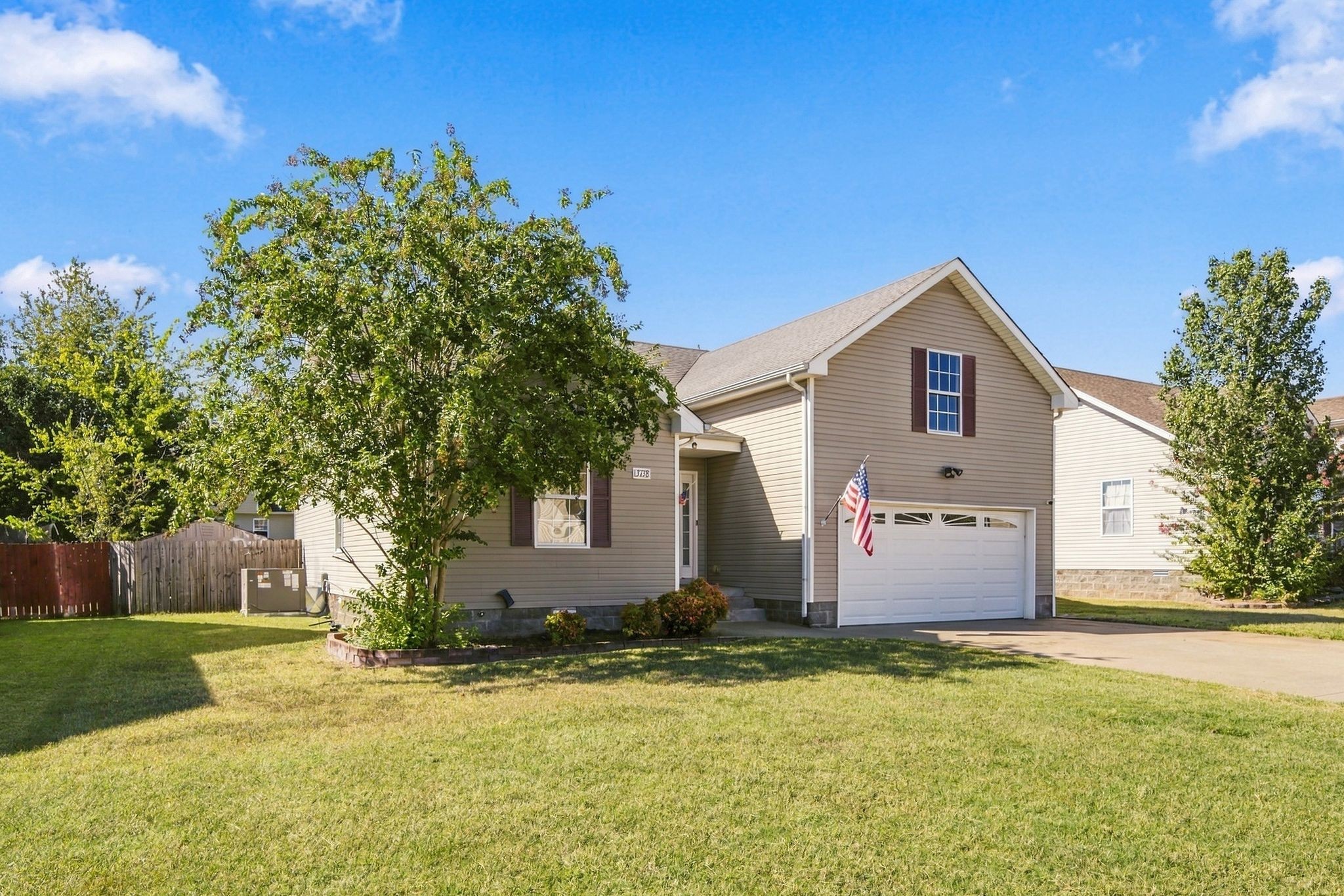 3738 Bret Dr Property Photo 2