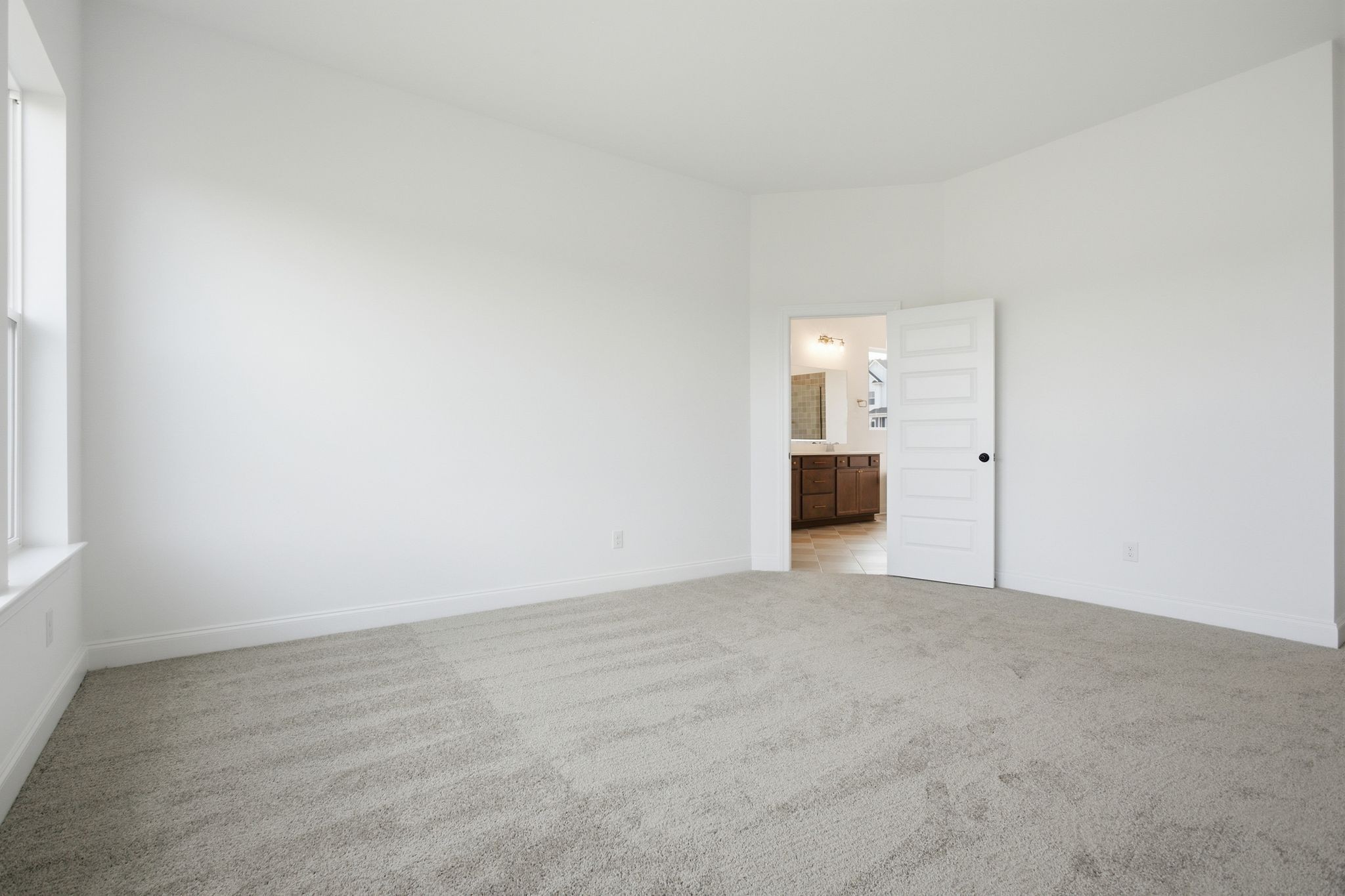 835 Drivers Cir Property Photo 16