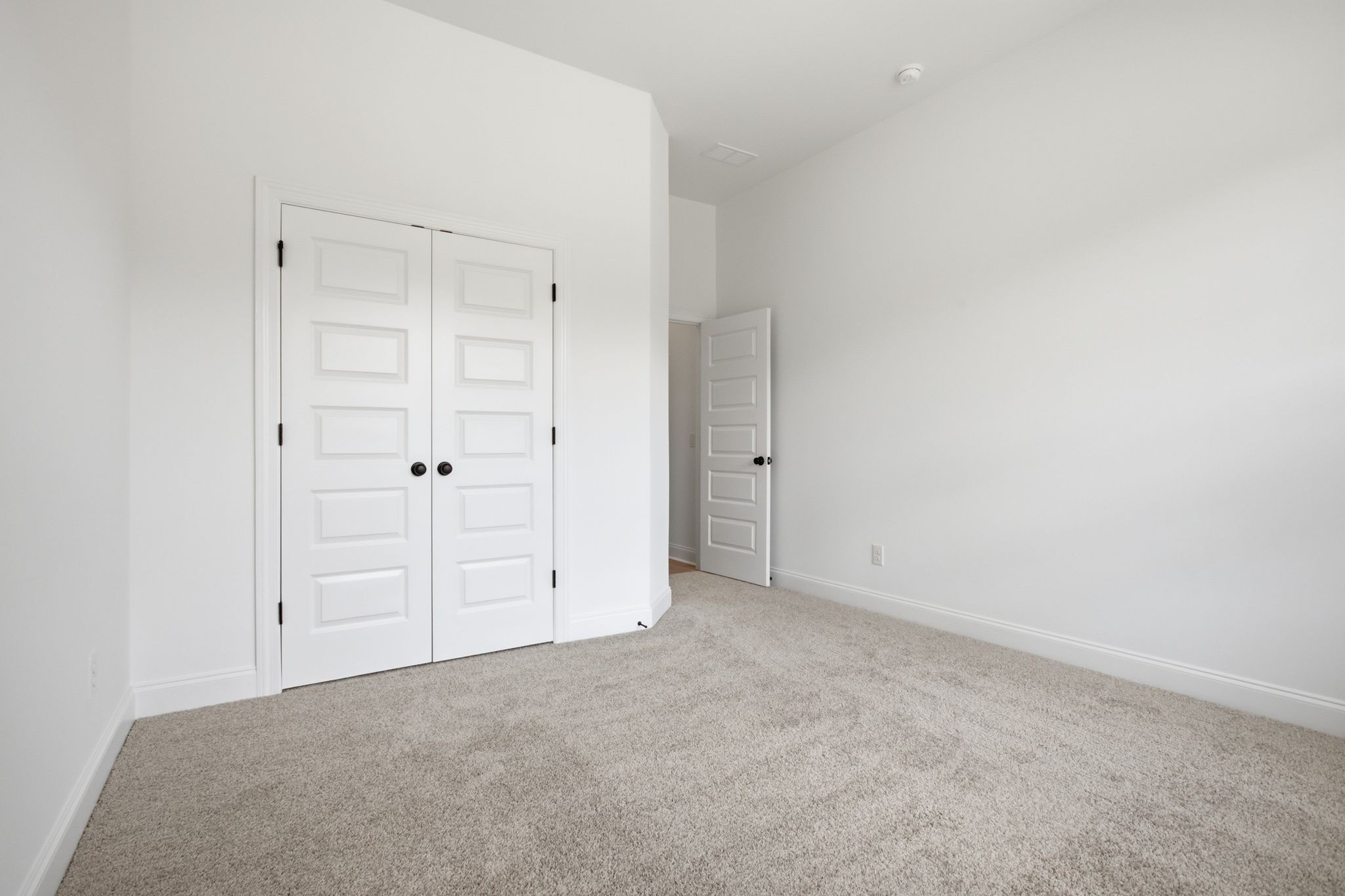 835 Drivers Cir Property Photo 23