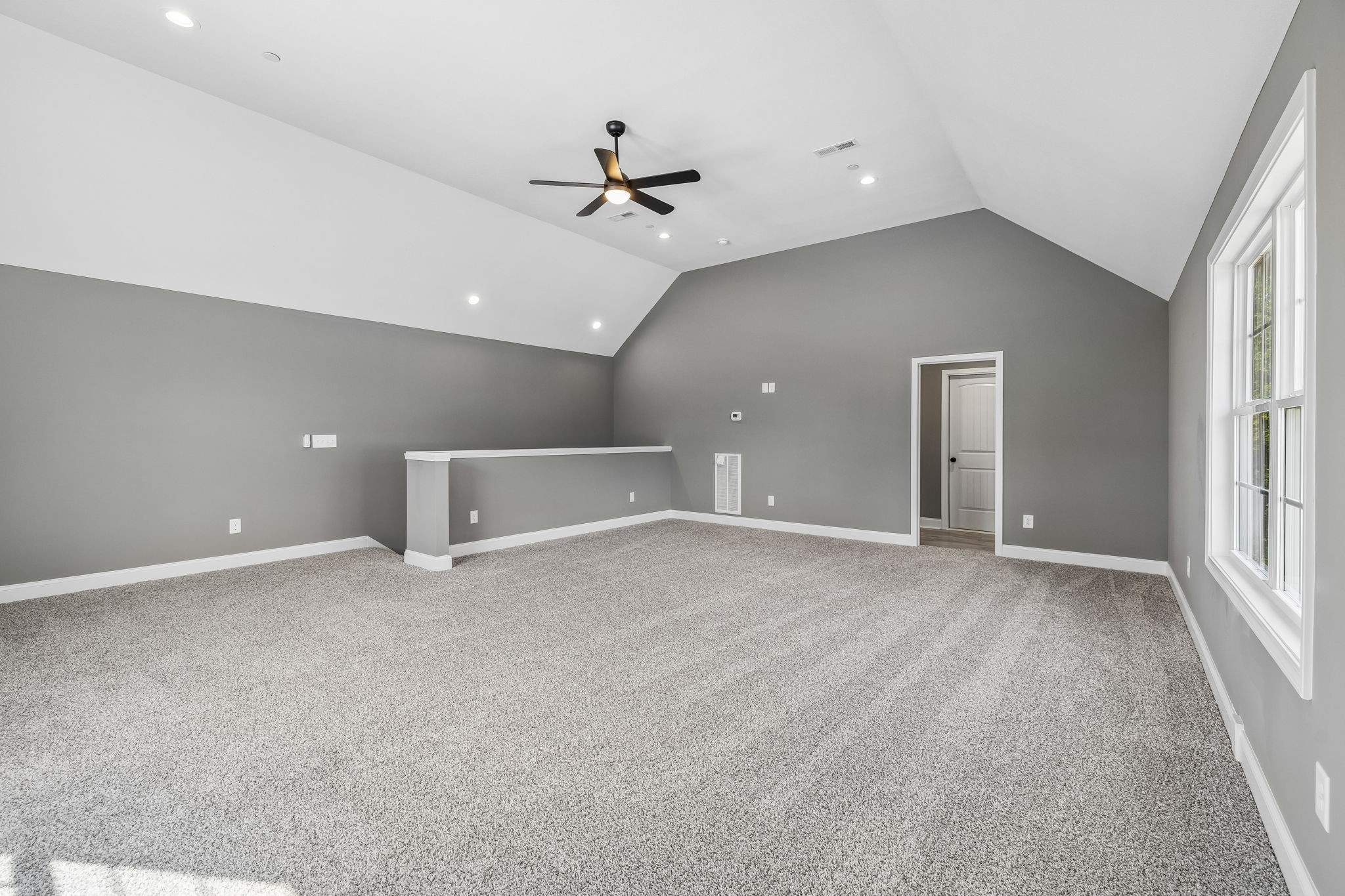 4005 Sweet Home Rd Property Photo 32