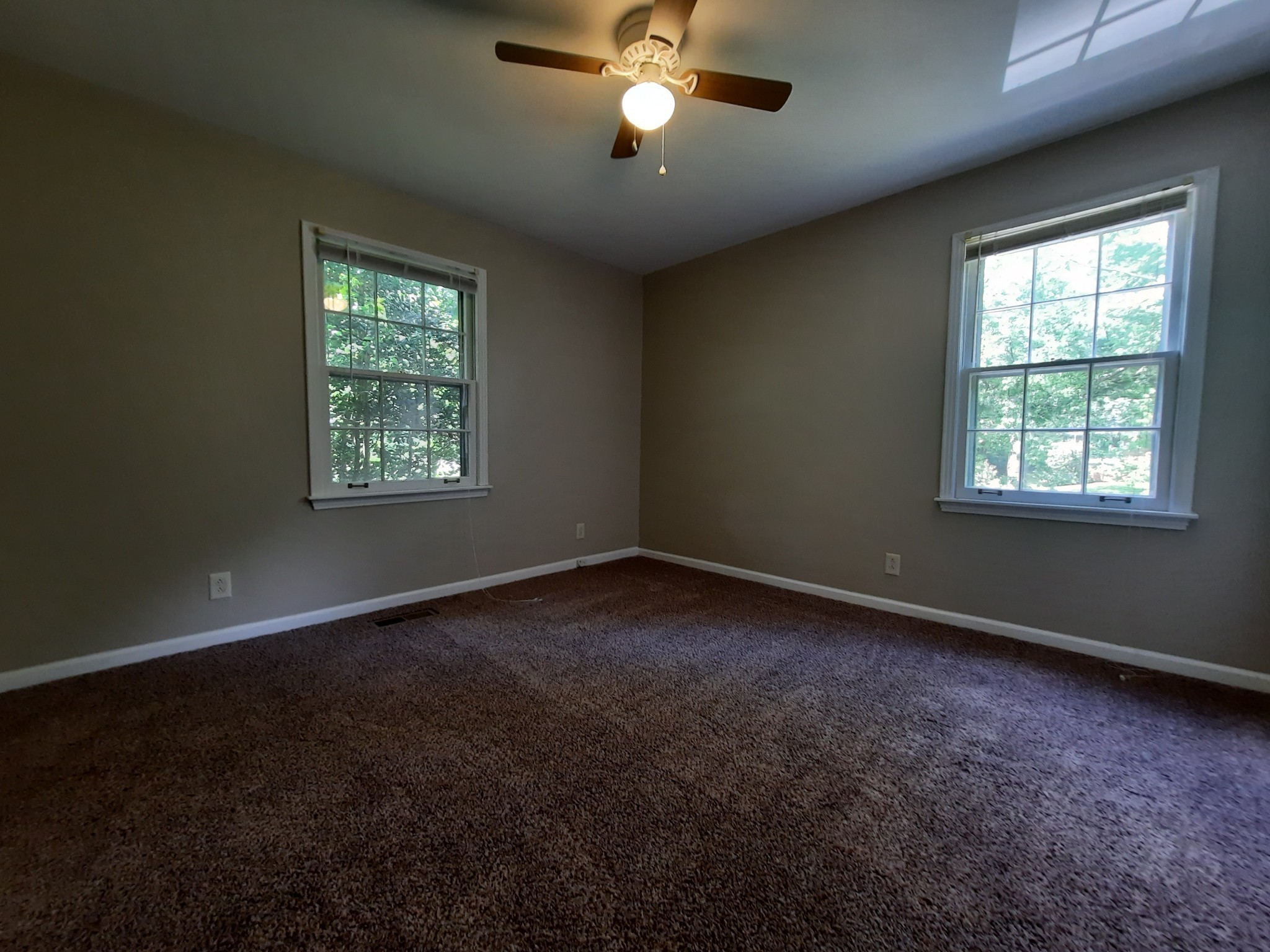 310 Shawnee Dr Property Photo 5