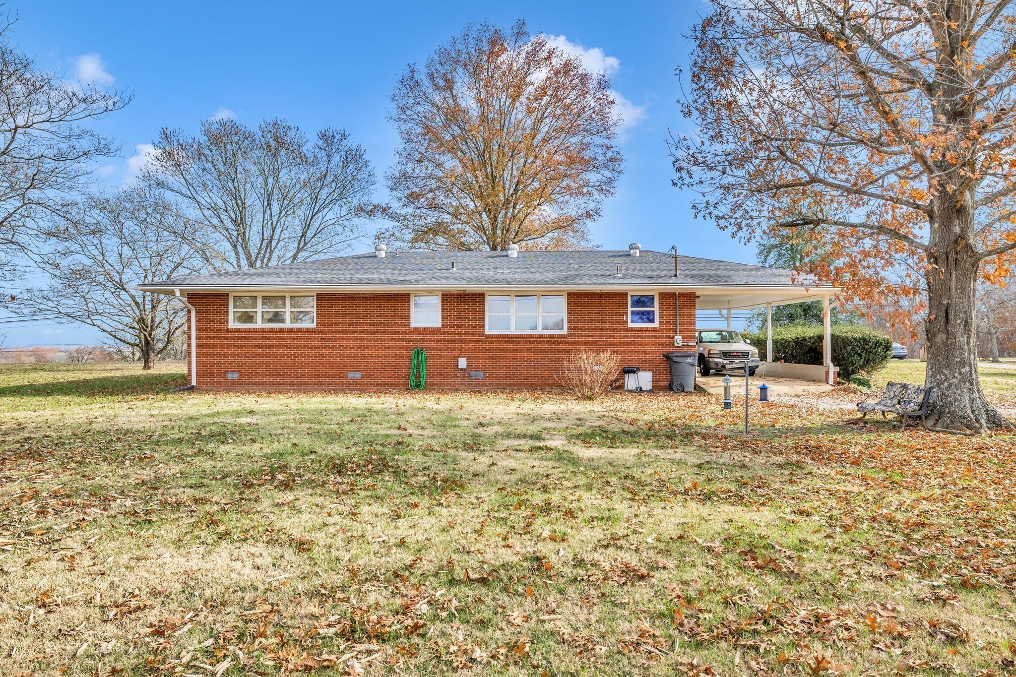 2345 Nashville Hwy Property Photo 29
