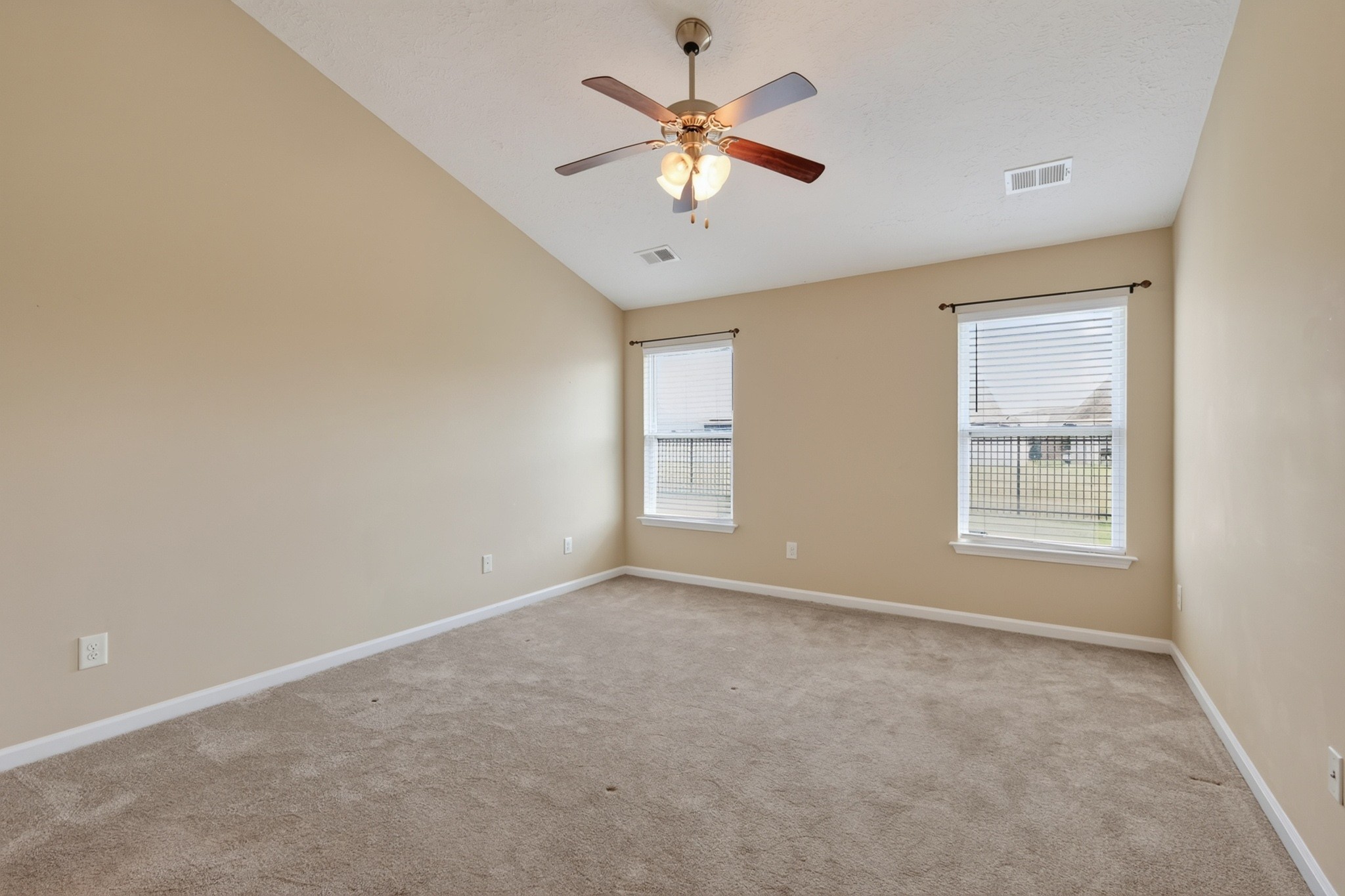 167 Speedwell Ln Property Photo 14