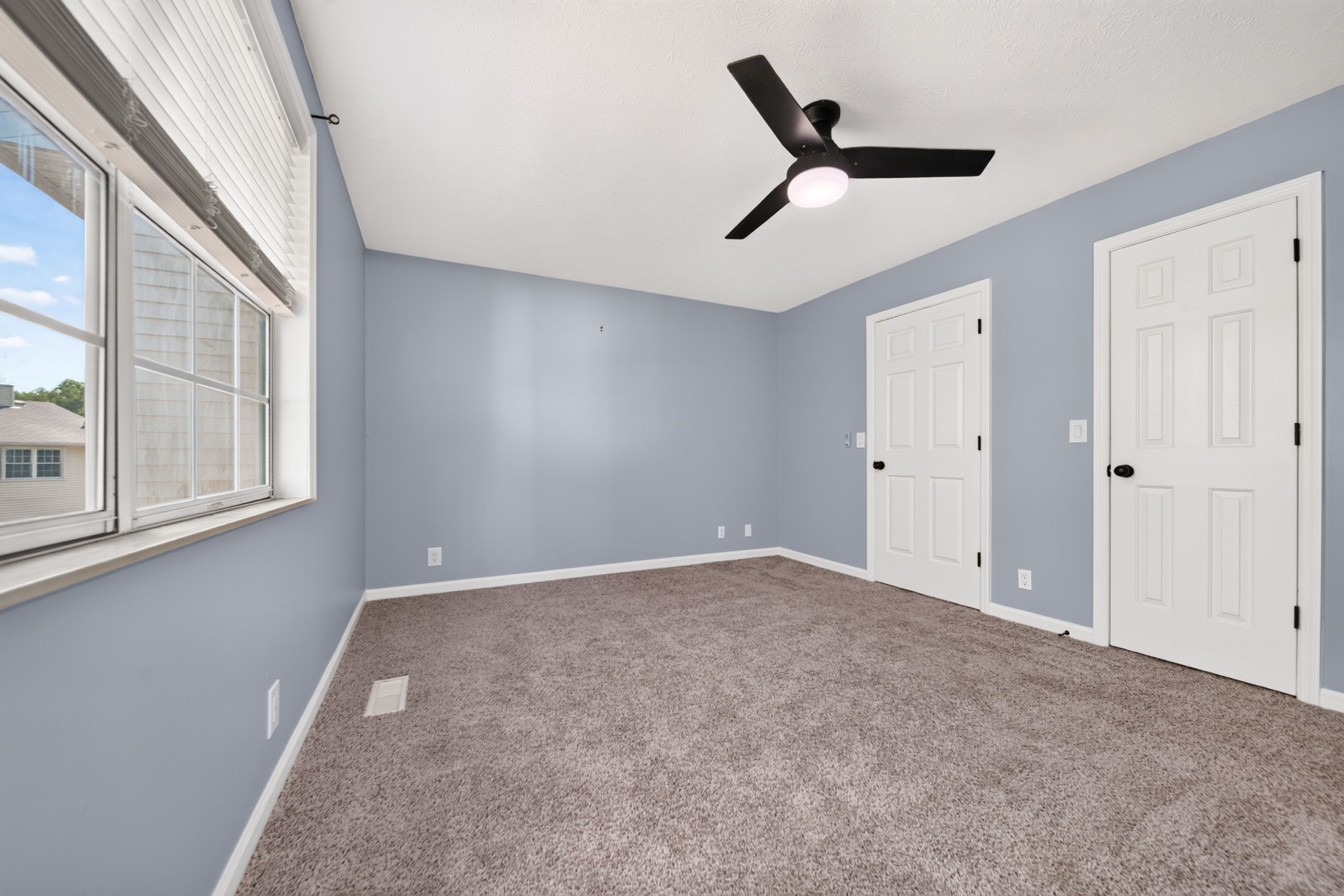 413 S Timber Dr Property Photo 29
