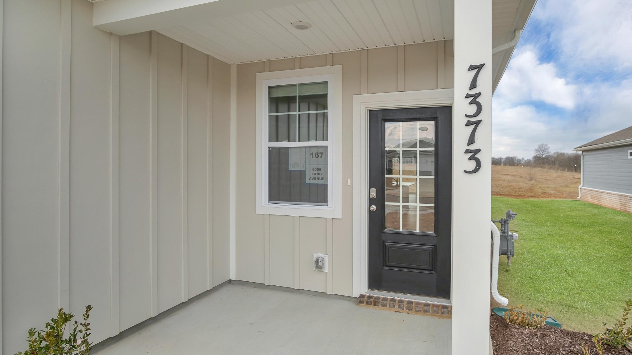 4918 Sandringham Lane Property Photo 3