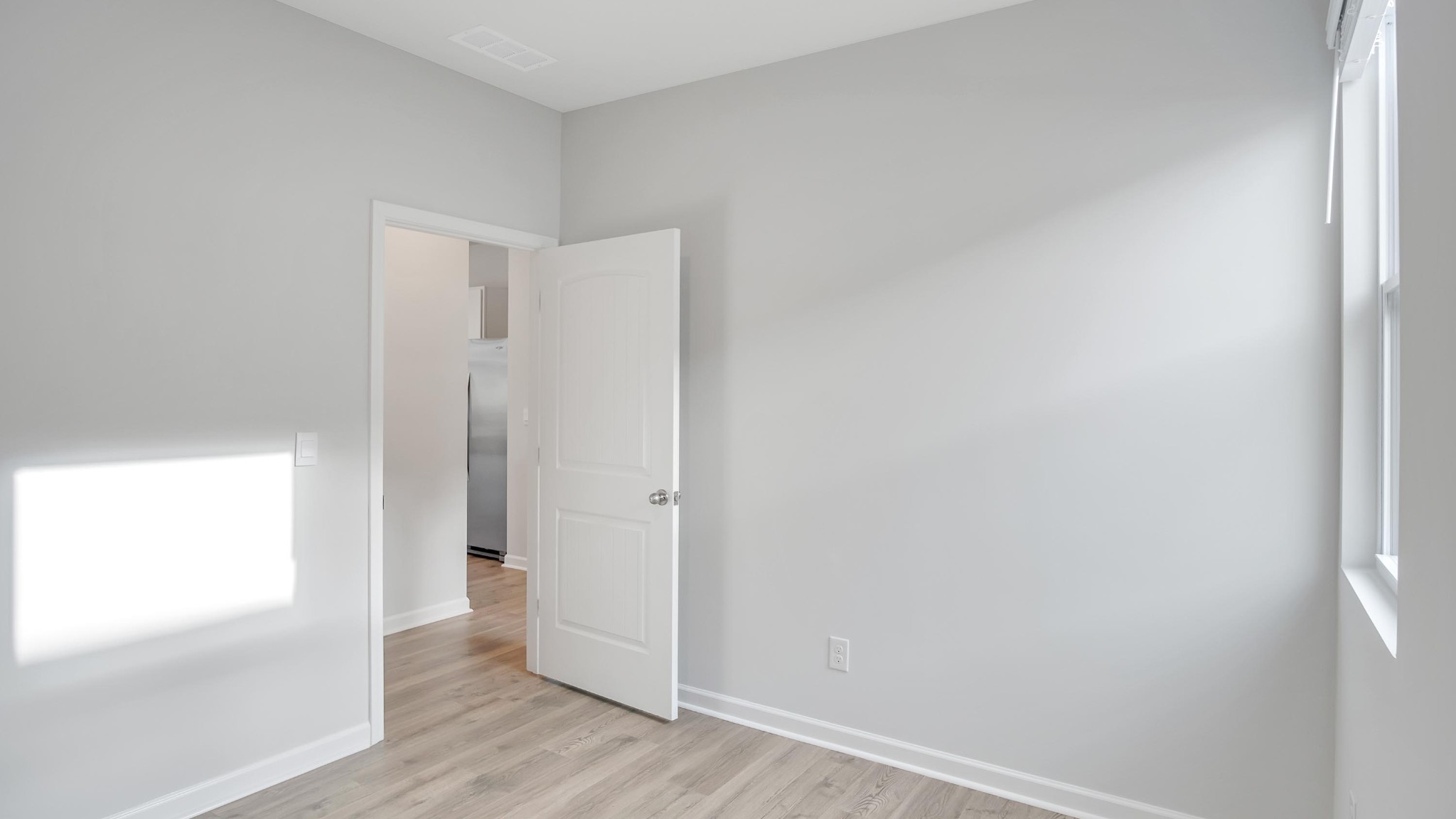 4918 Sandringham Lane Property Photo 18