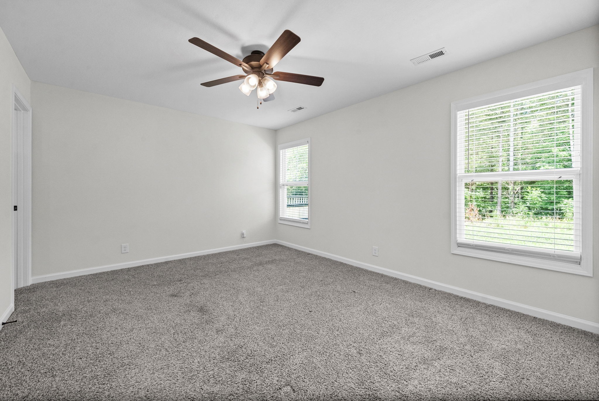 412 Hillside Dr Property Photo 14