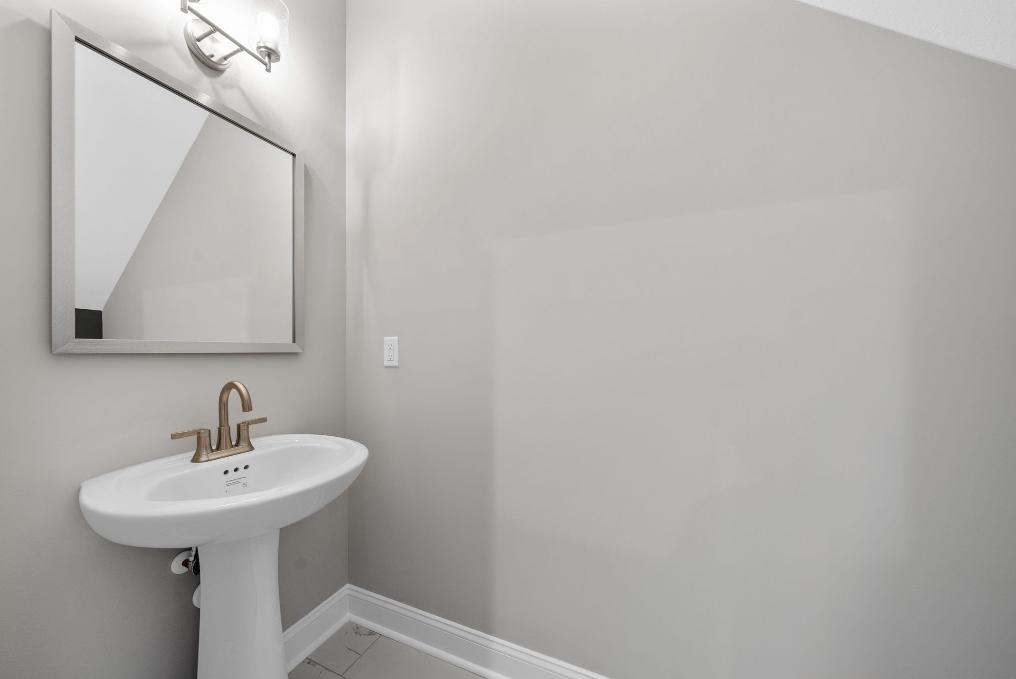 1803 Evans Rd Property Photo 10