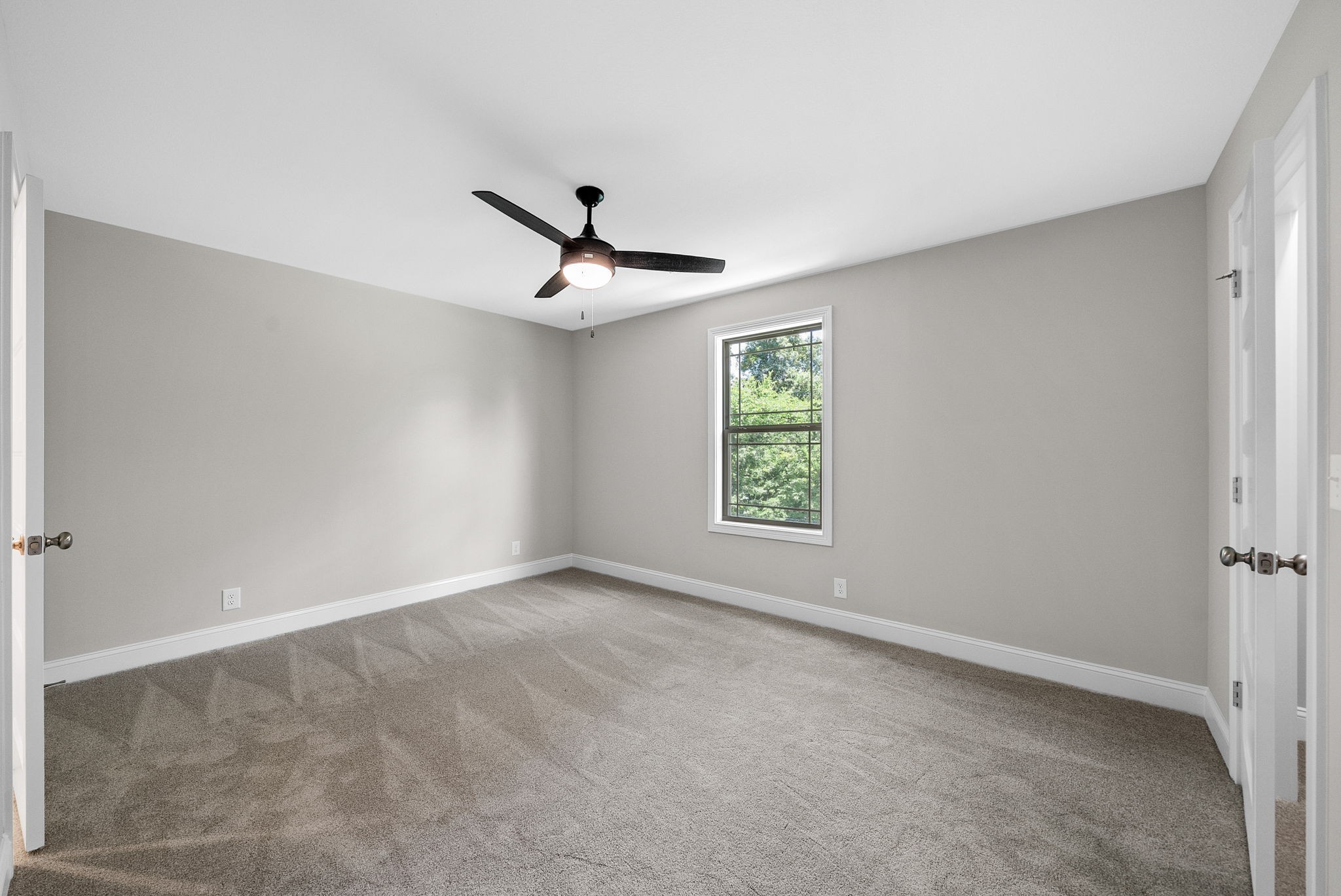 1803 Evans Rd Property Photo 12