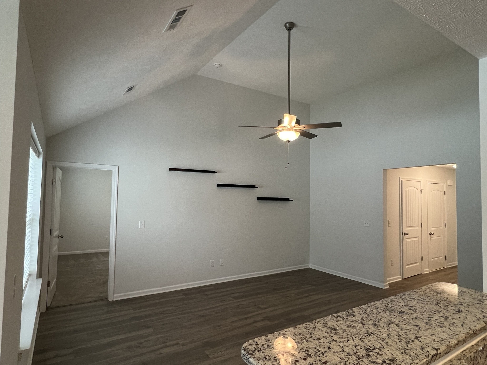 107 Curbow Ct Property Photo 9