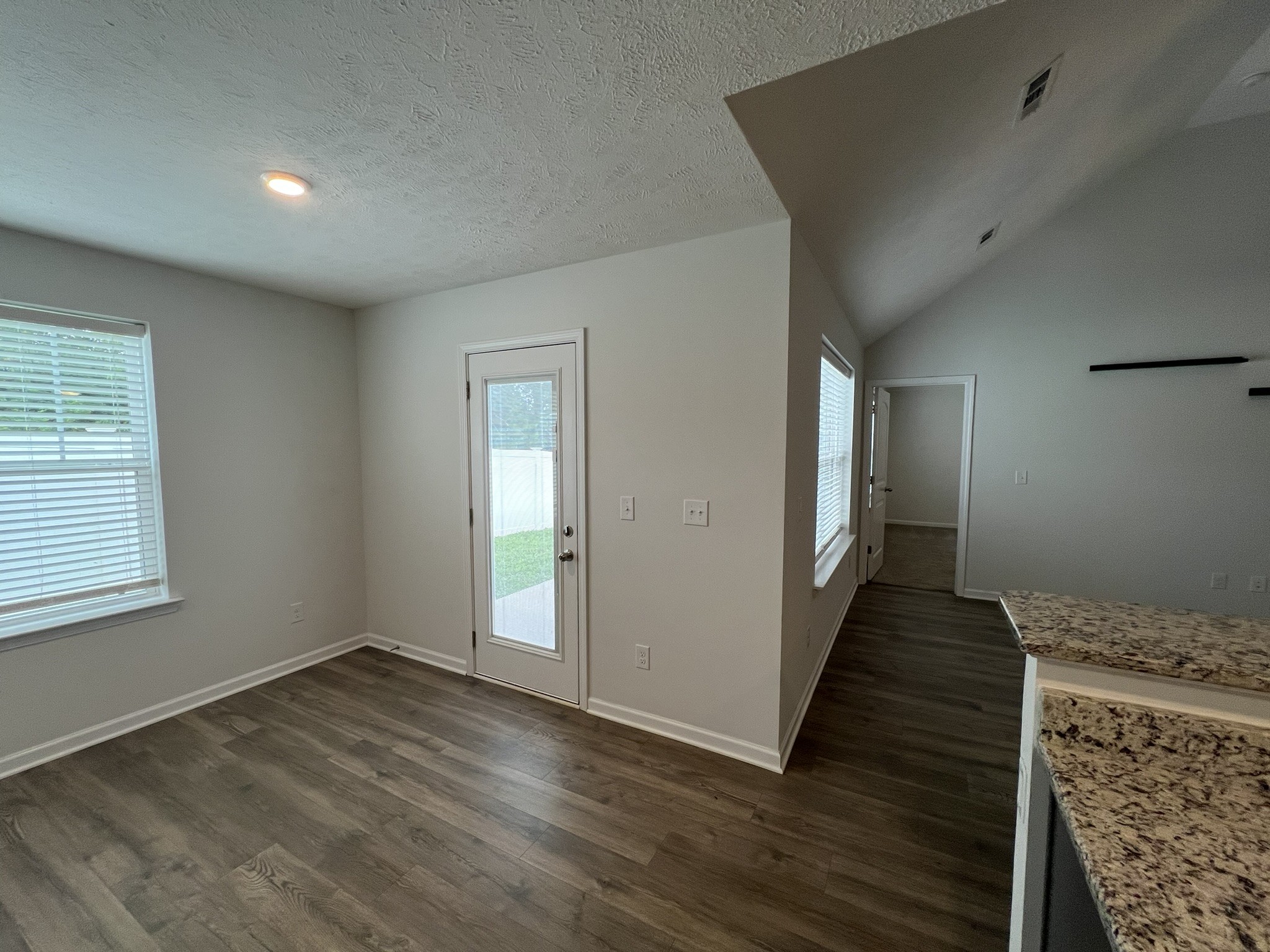 107 Curbow Ct Property Photo 13