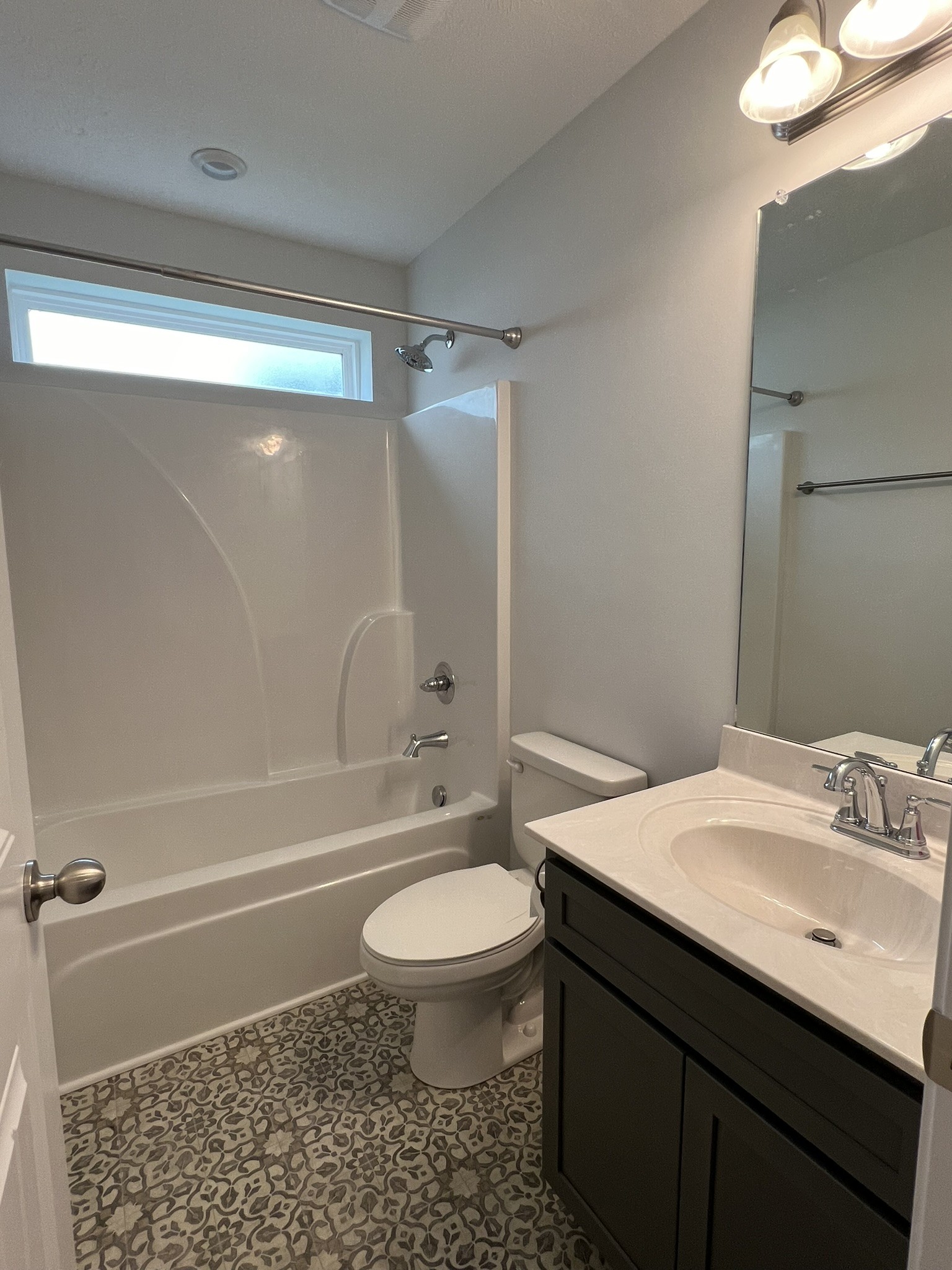107 Curbow Ct Property Photo 23