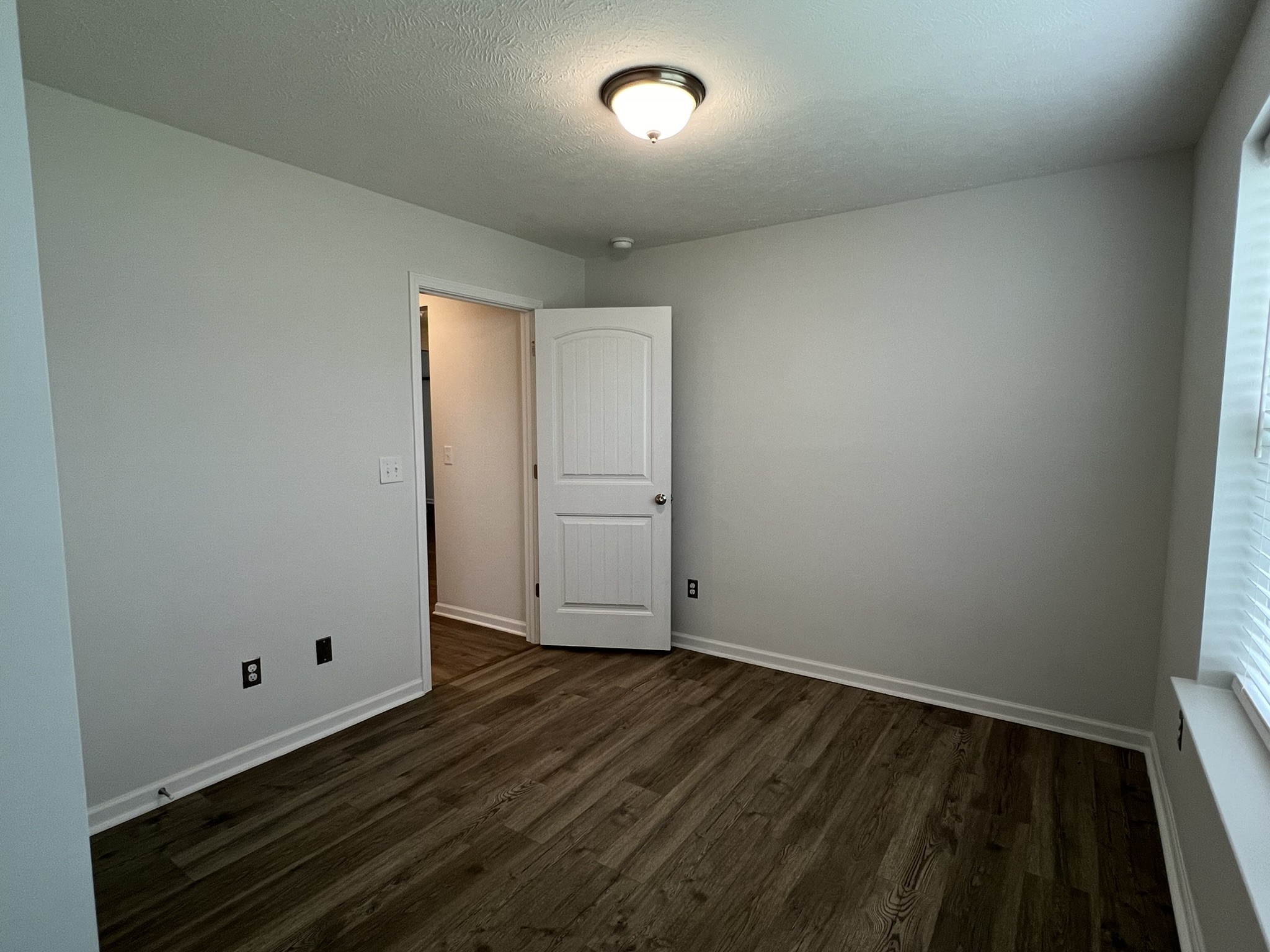 107 Curbow Ct Property Photo 25