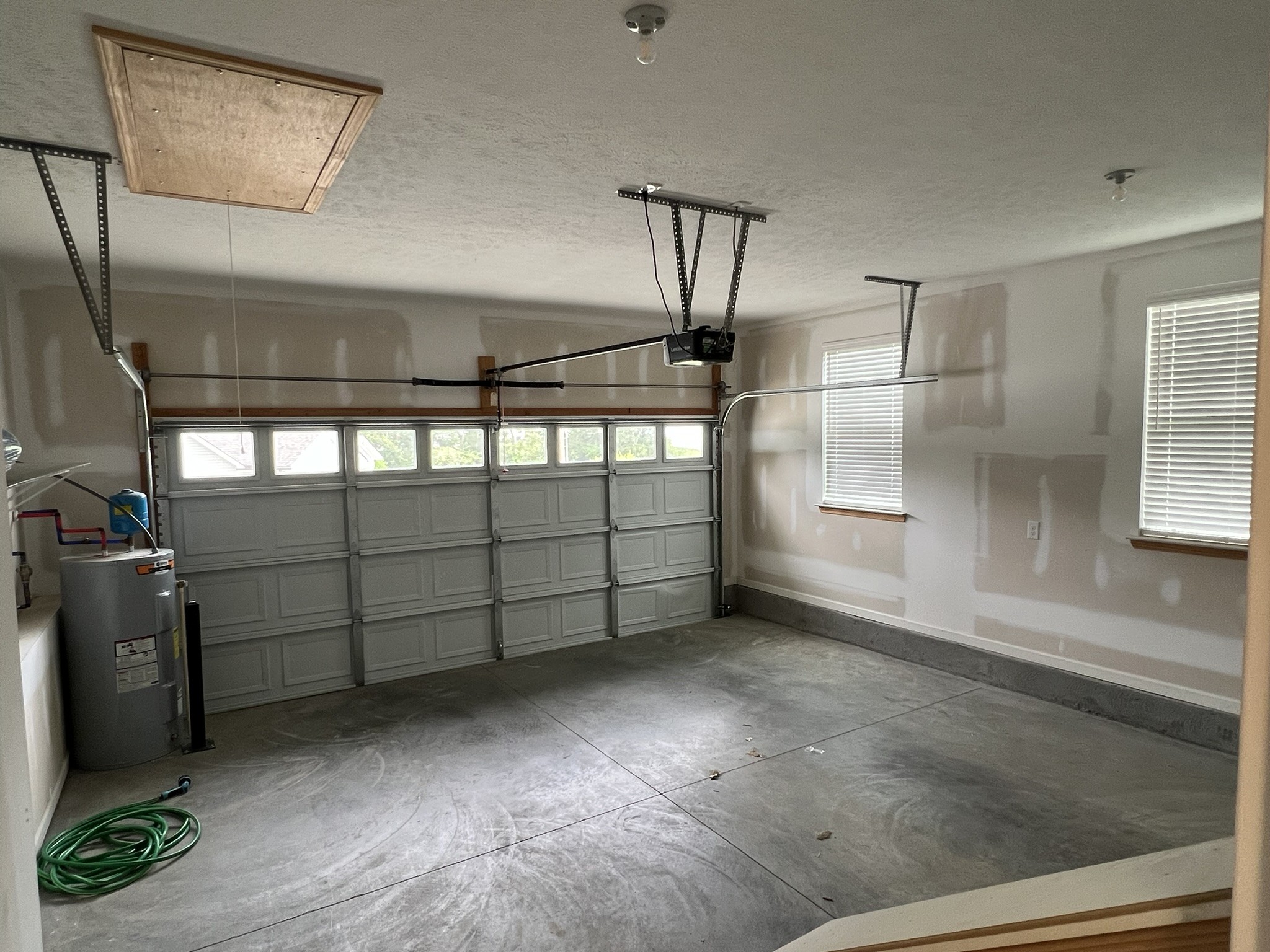 107 Curbow Ct Property Photo 26