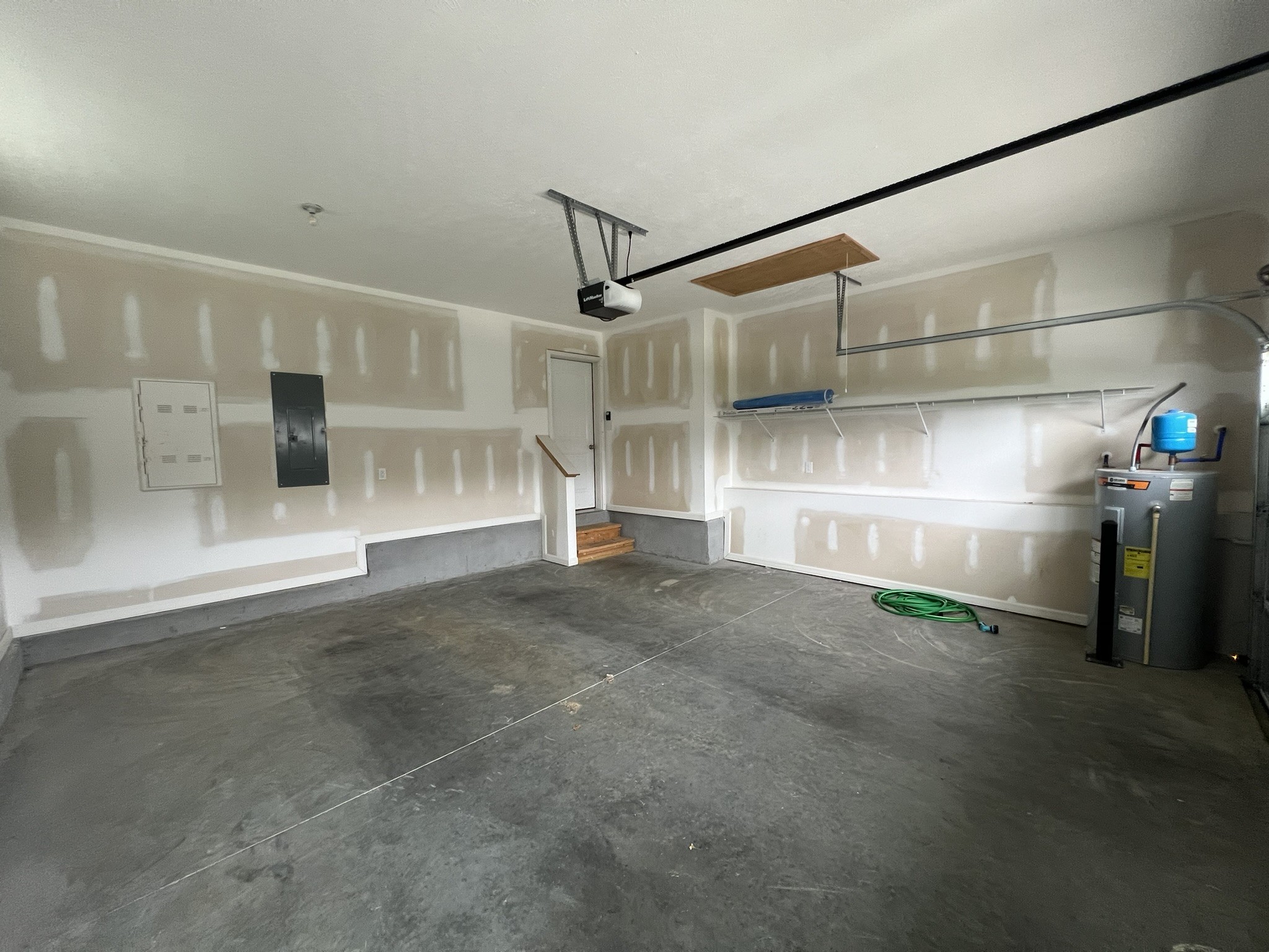 107 Curbow Ct Property Photo 27