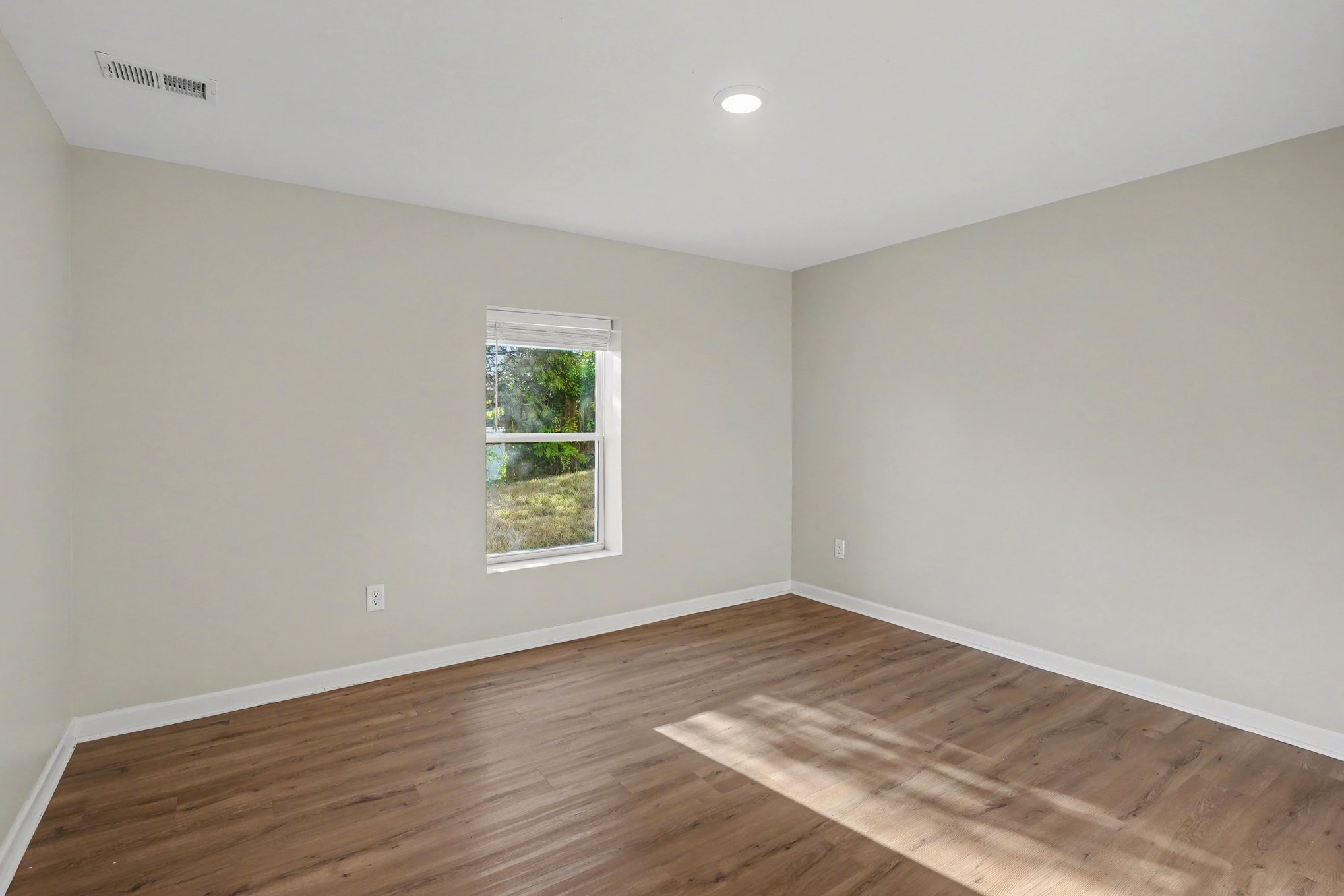 420 Elysian Fields Rd Property Photo 6