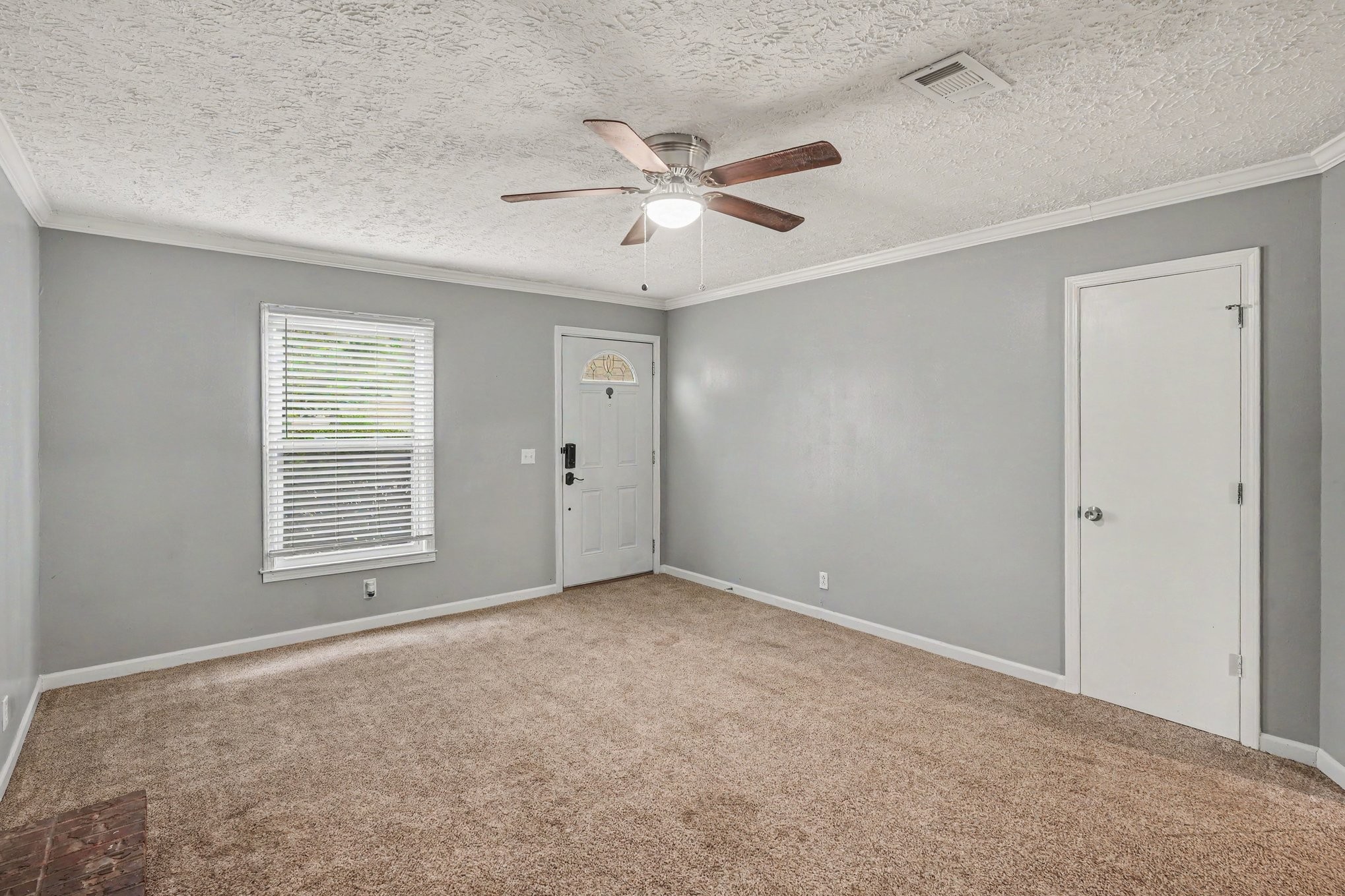 4224 Winterbrook Rd Property Photo 4