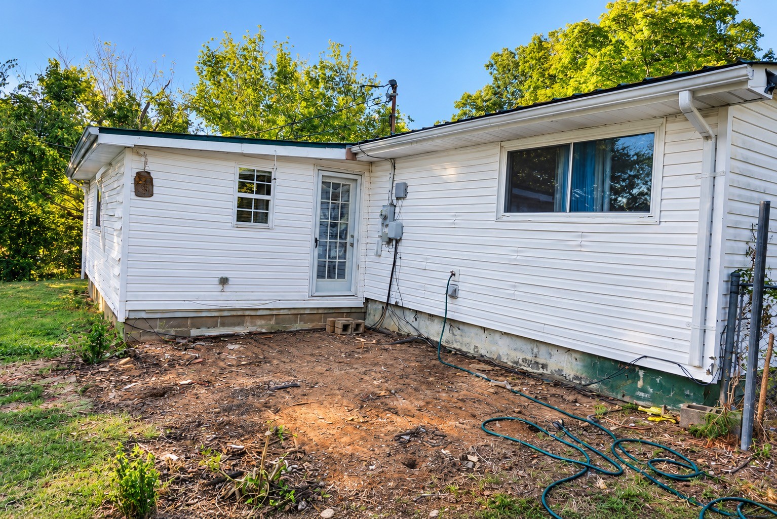 226 George Bates Rd Property Photo 5