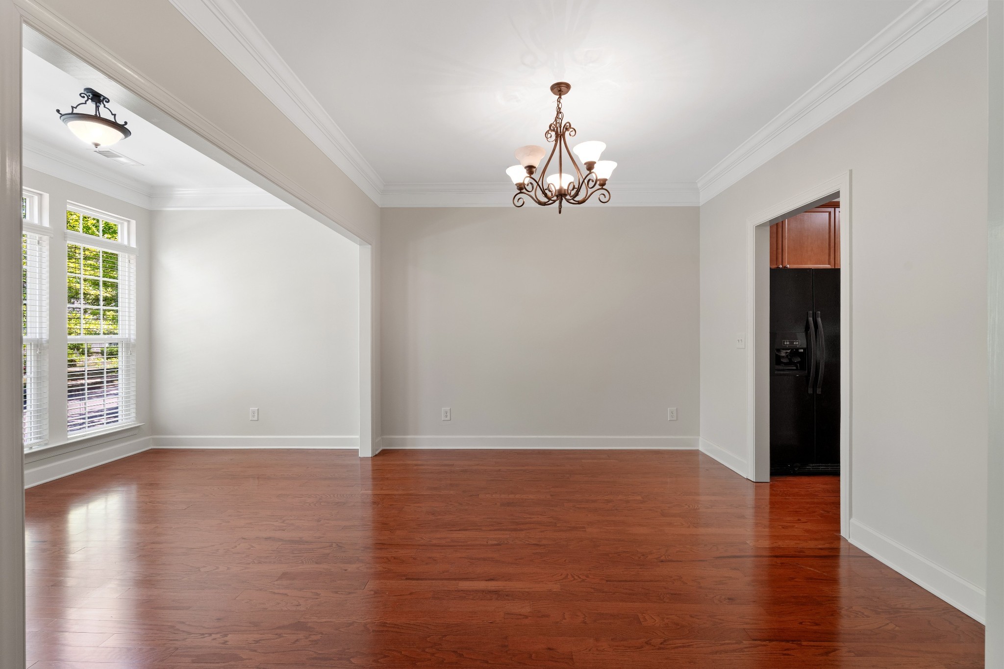 4307 Barnes Cove Dr Property Photo 12