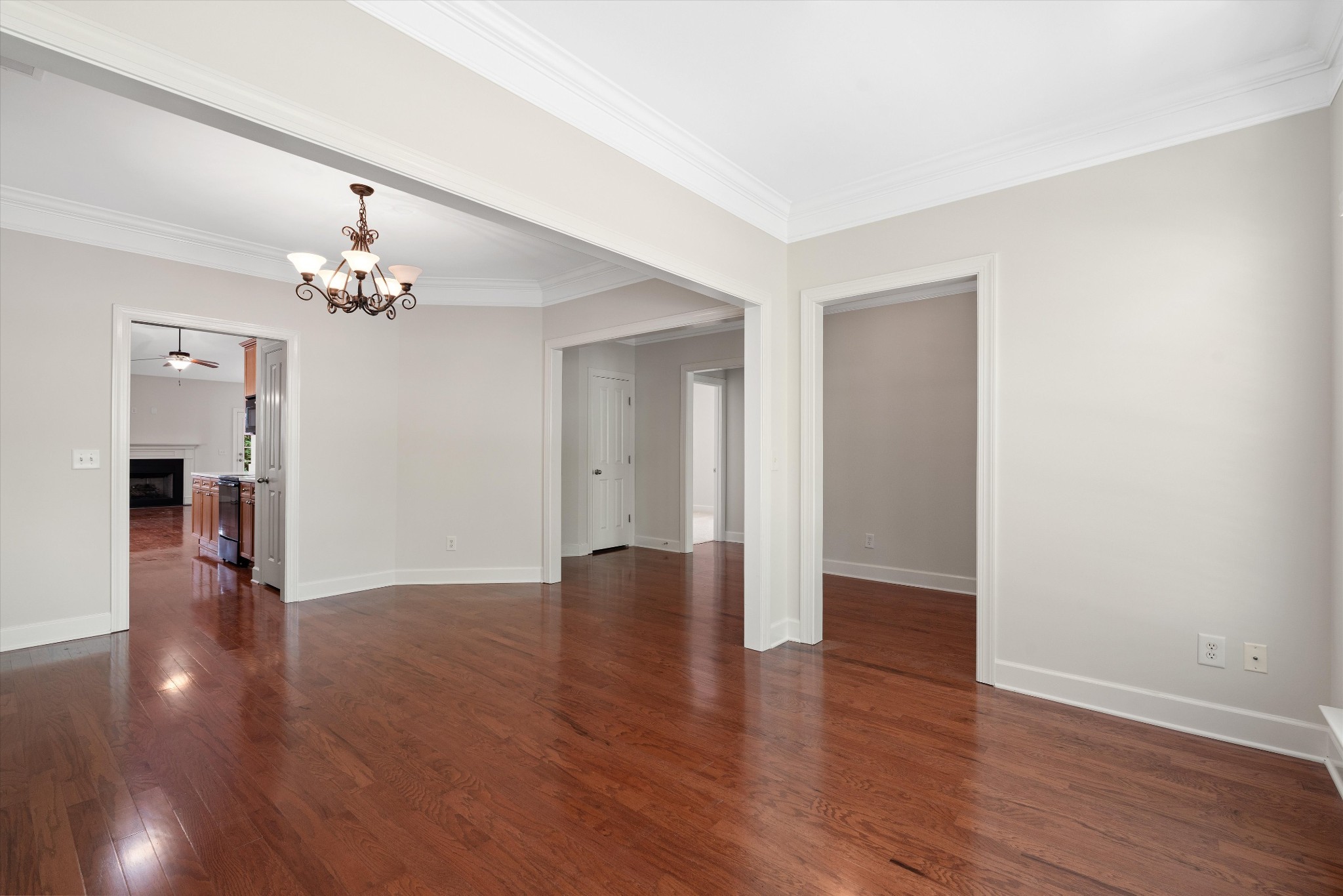 4307 Barnes Cove Dr Property Photo 14