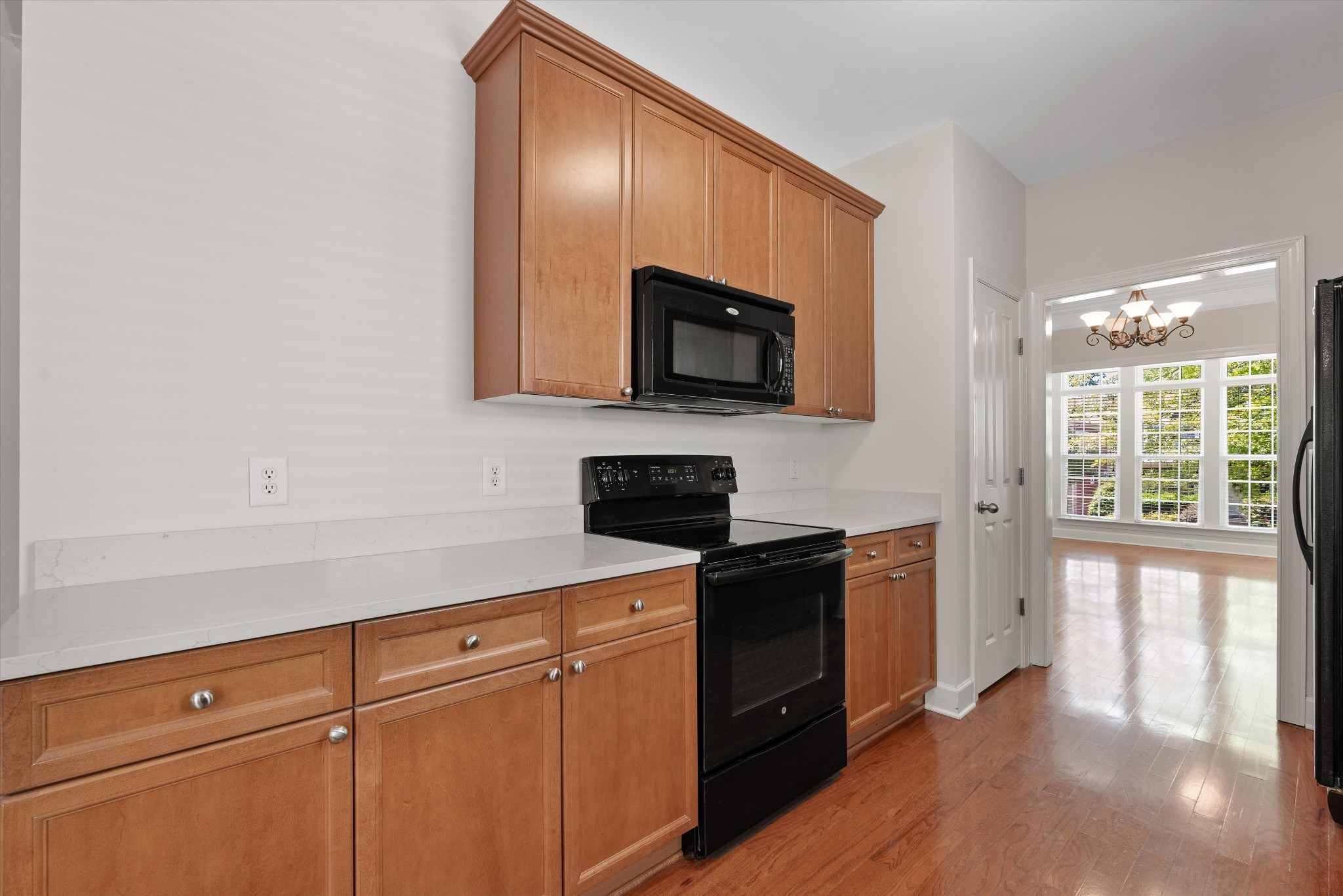 4307 Barnes Cove Dr Property Photo 26