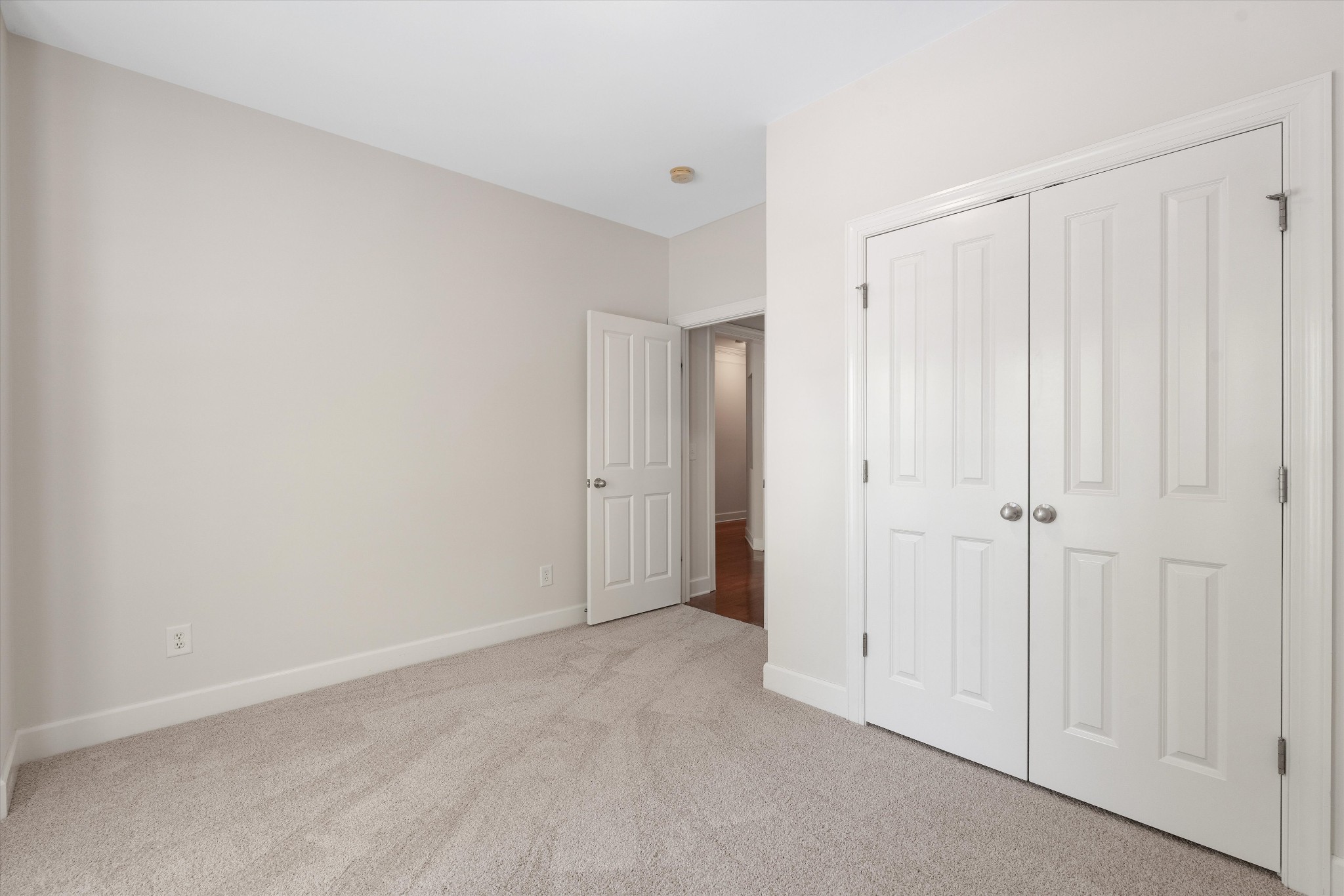 4307 Barnes Cove Dr Property Photo 38