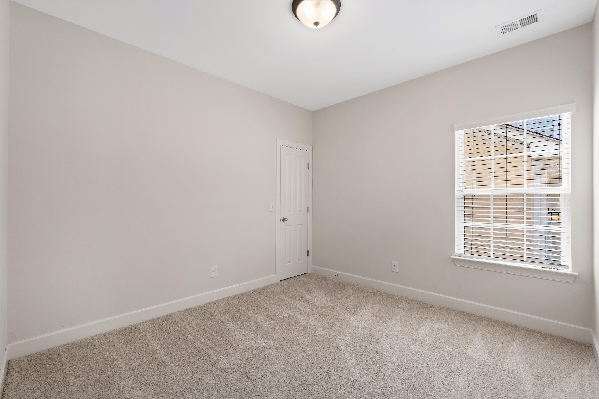 4307 Barnes Cove Dr Property Photo 40