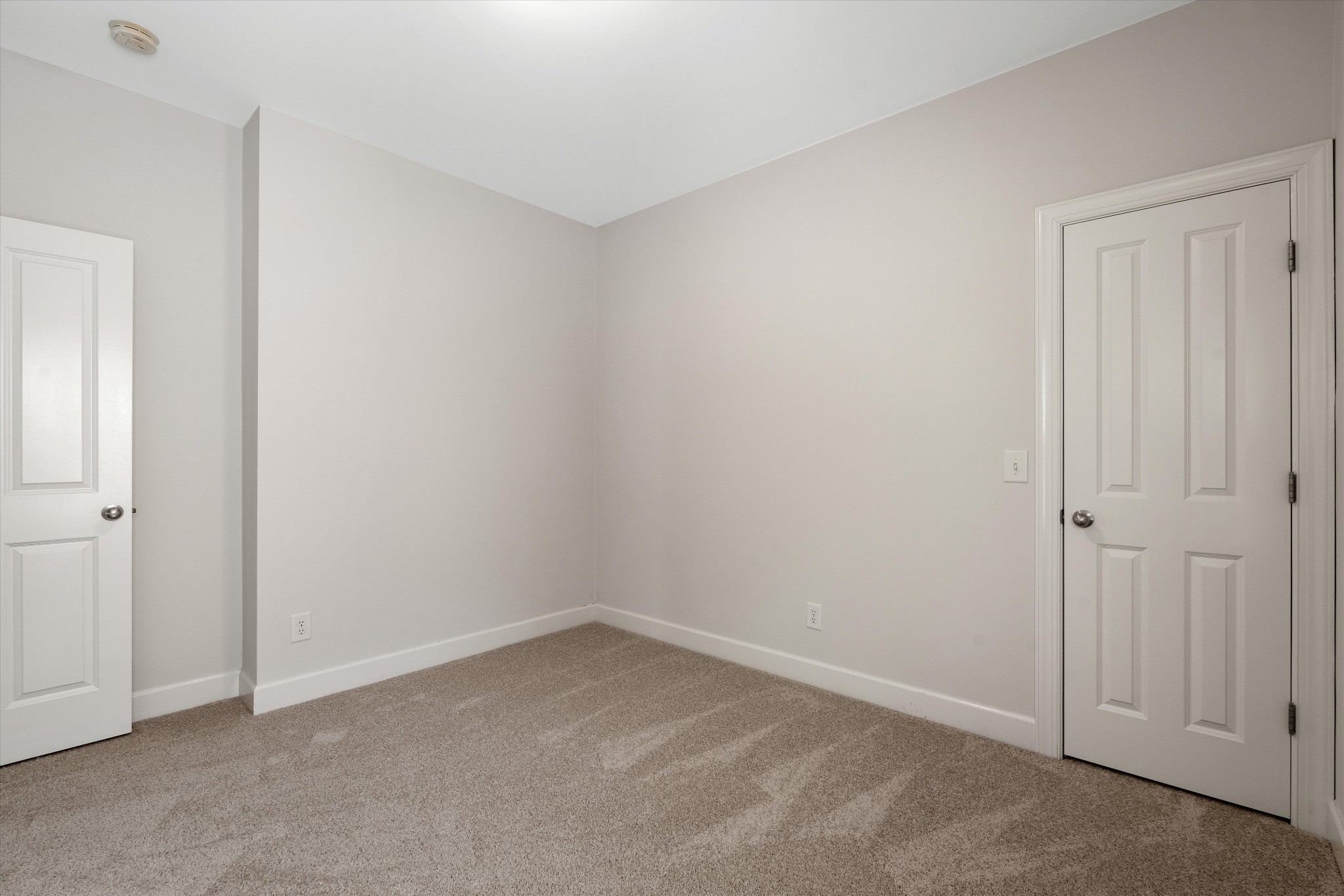 4307 Barnes Cove Dr Property Photo 41