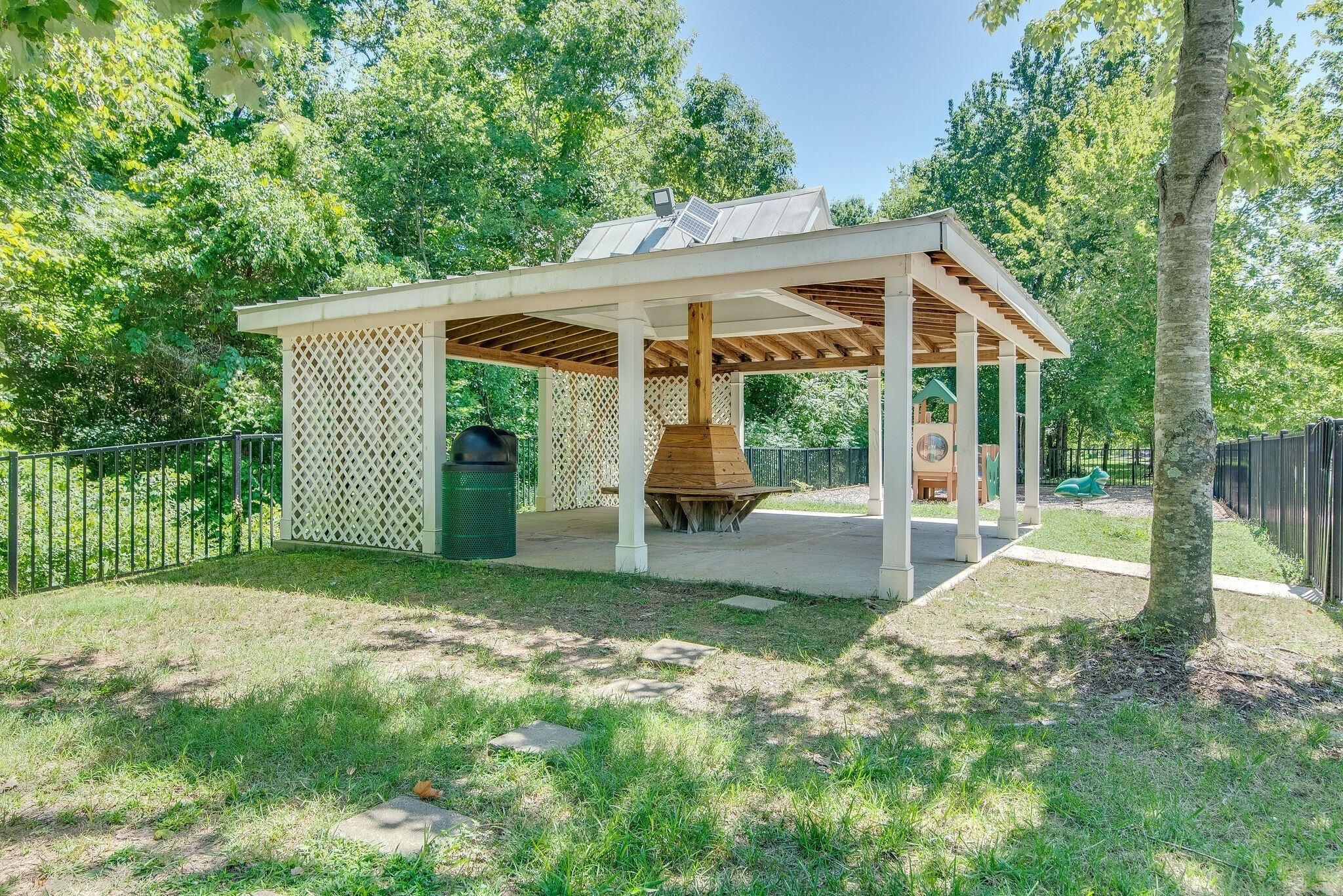 4307 Barnes Cove Dr Property Photo 58