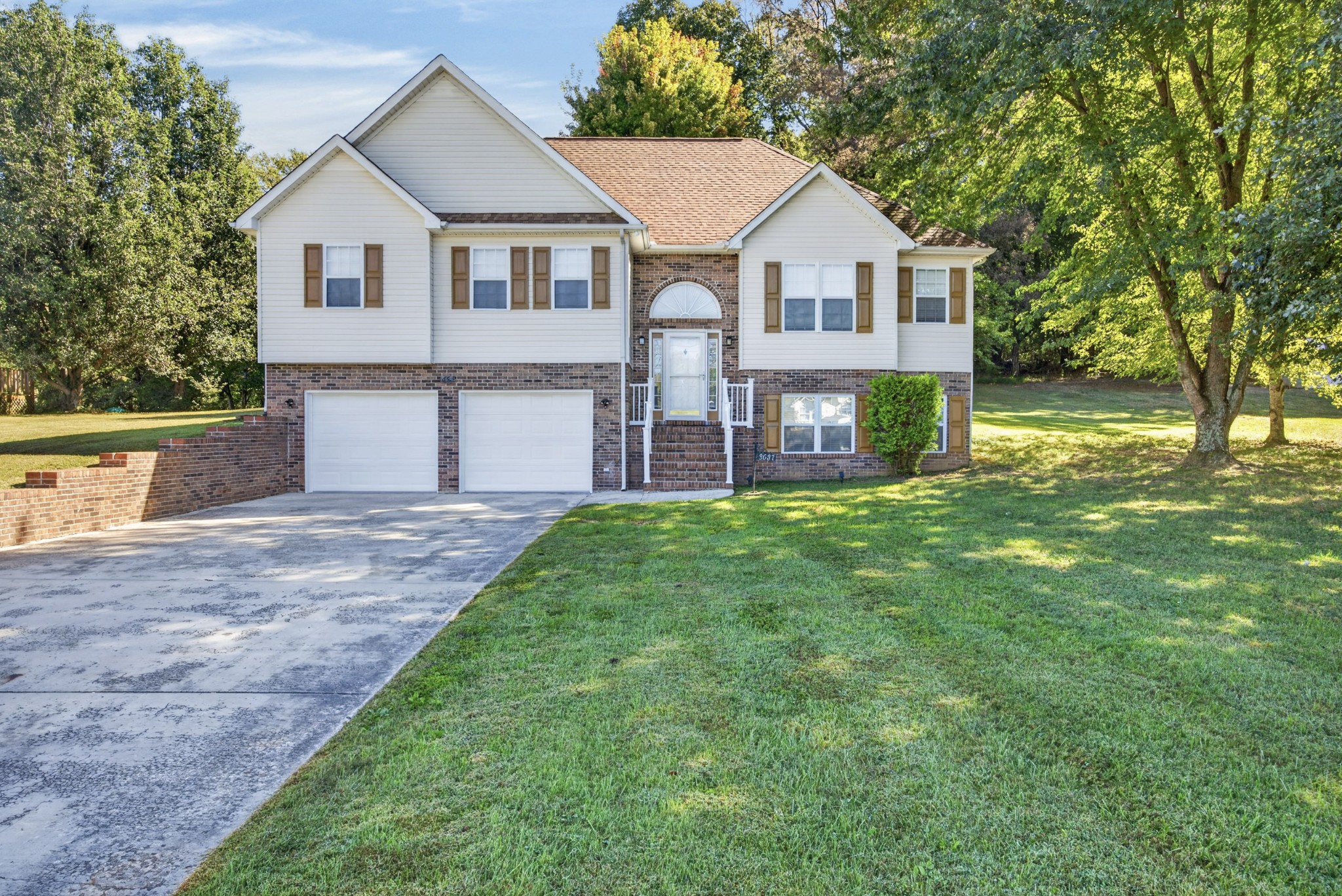 3637 Brookstone Dr Property Photo 1