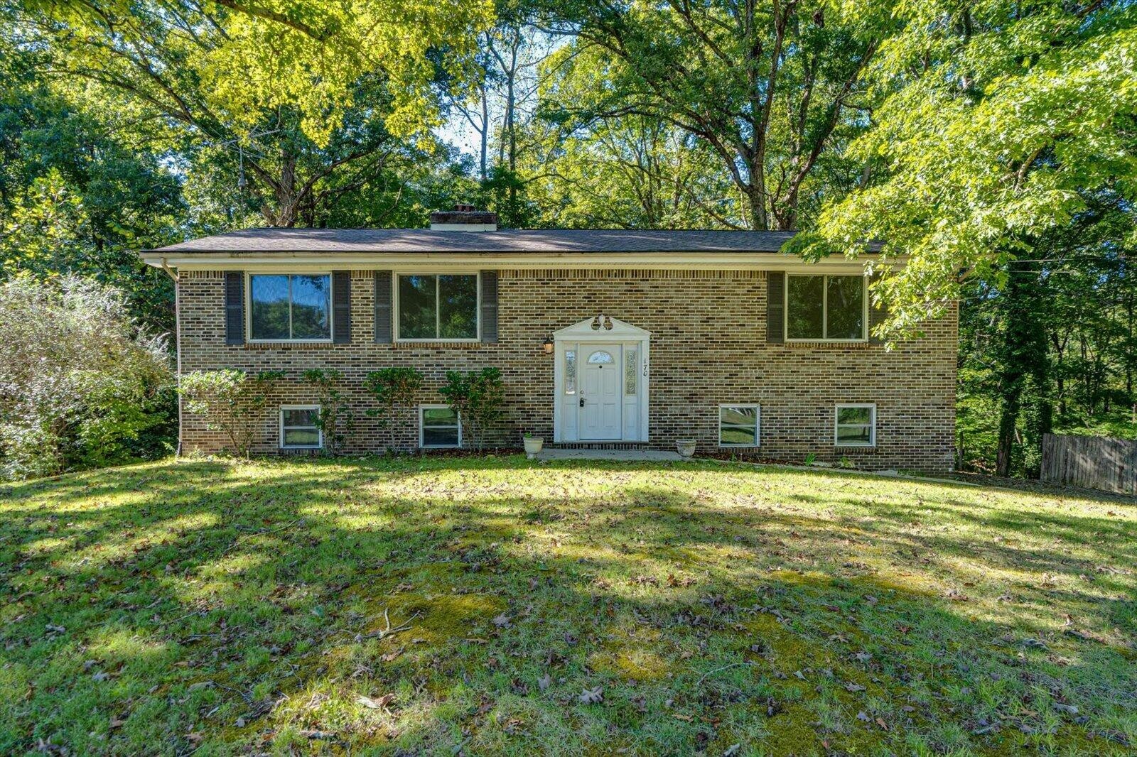 170 Chestuee Drive, Ne Property Photo 1