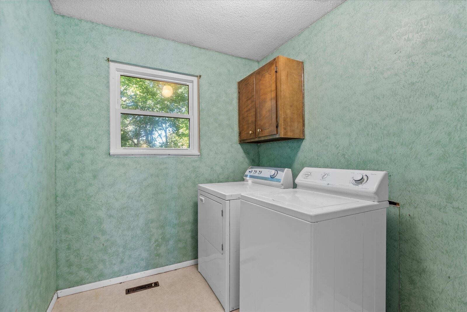 170 Chestuee Drive, Ne Property Photo 15