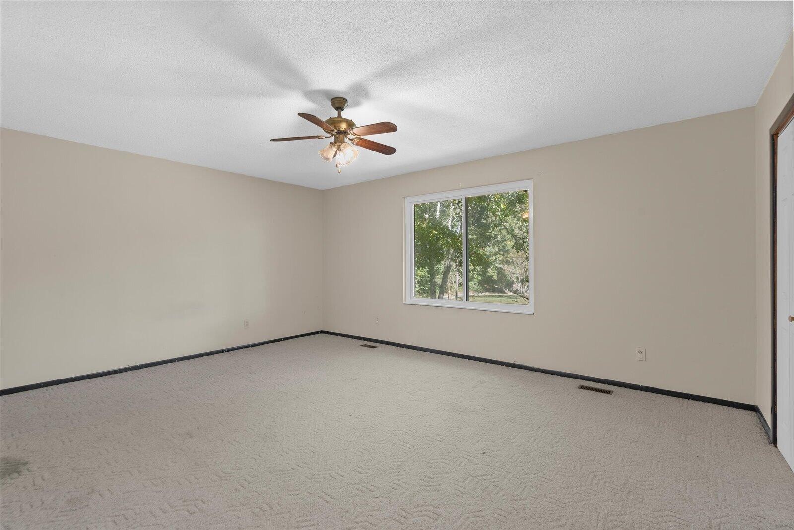 170 Chestuee Drive, Ne Property Photo 19