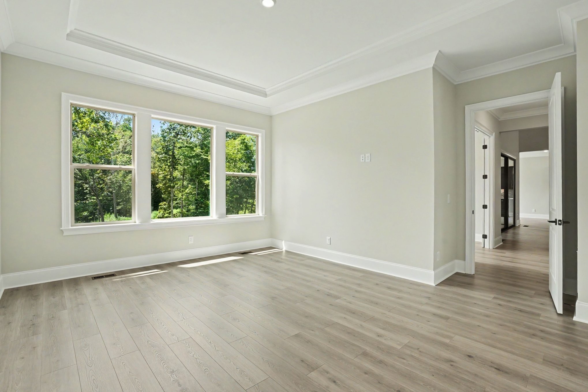 7248 Florim Court Property Photo 14