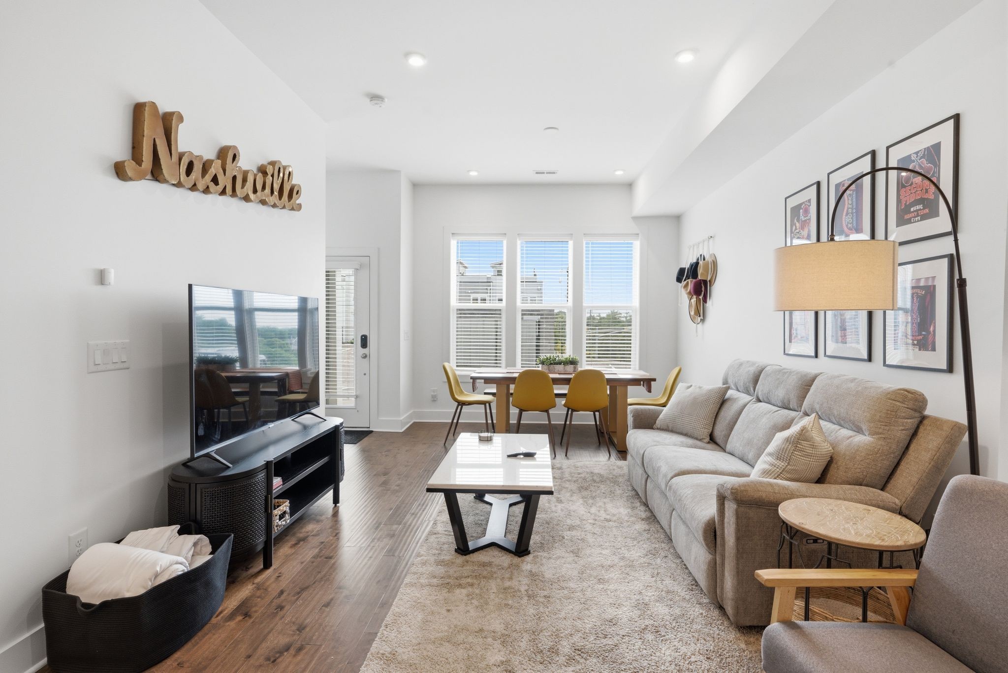 500 Creative Way Property Photo 1