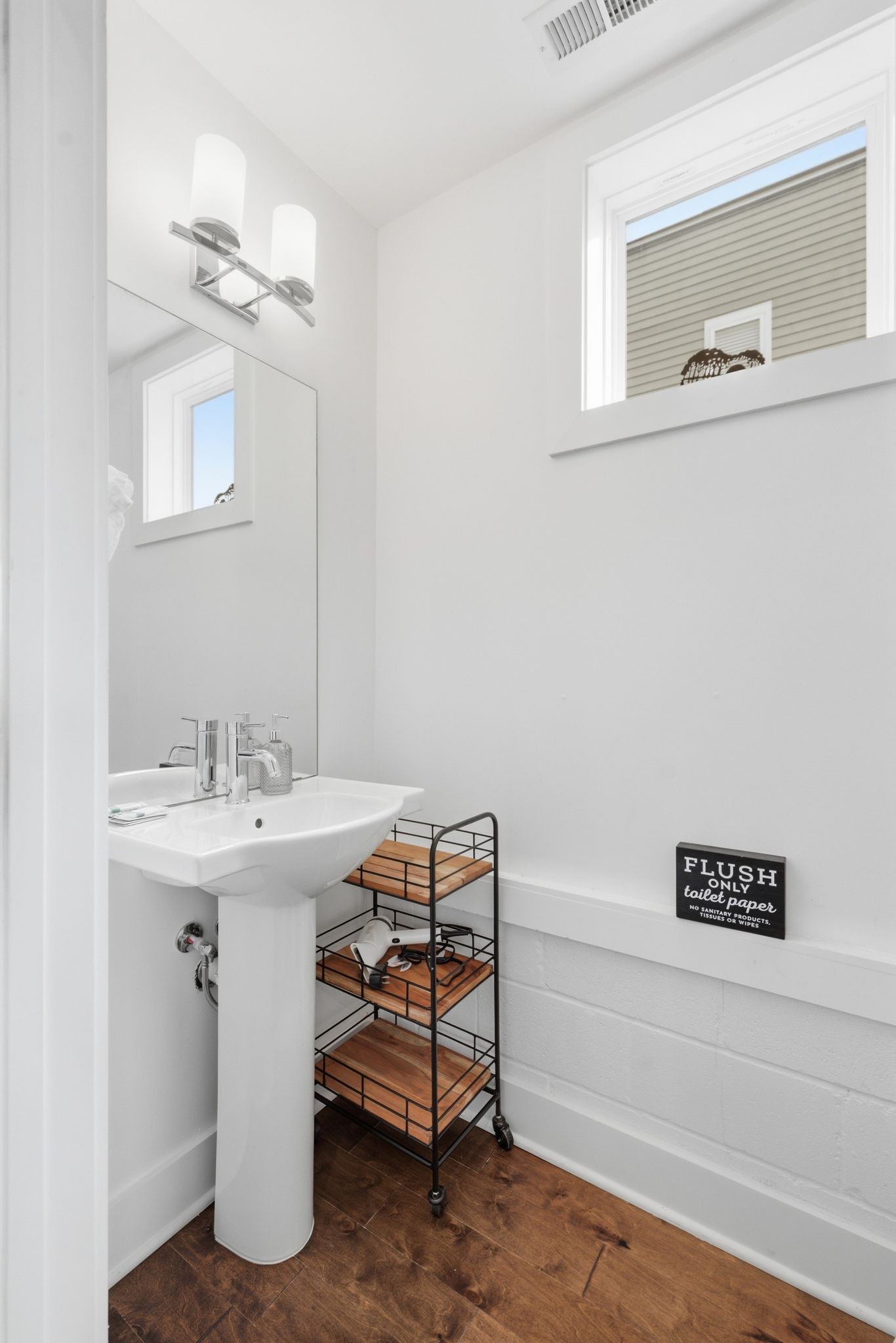 500 Creative Way Property Photo 12